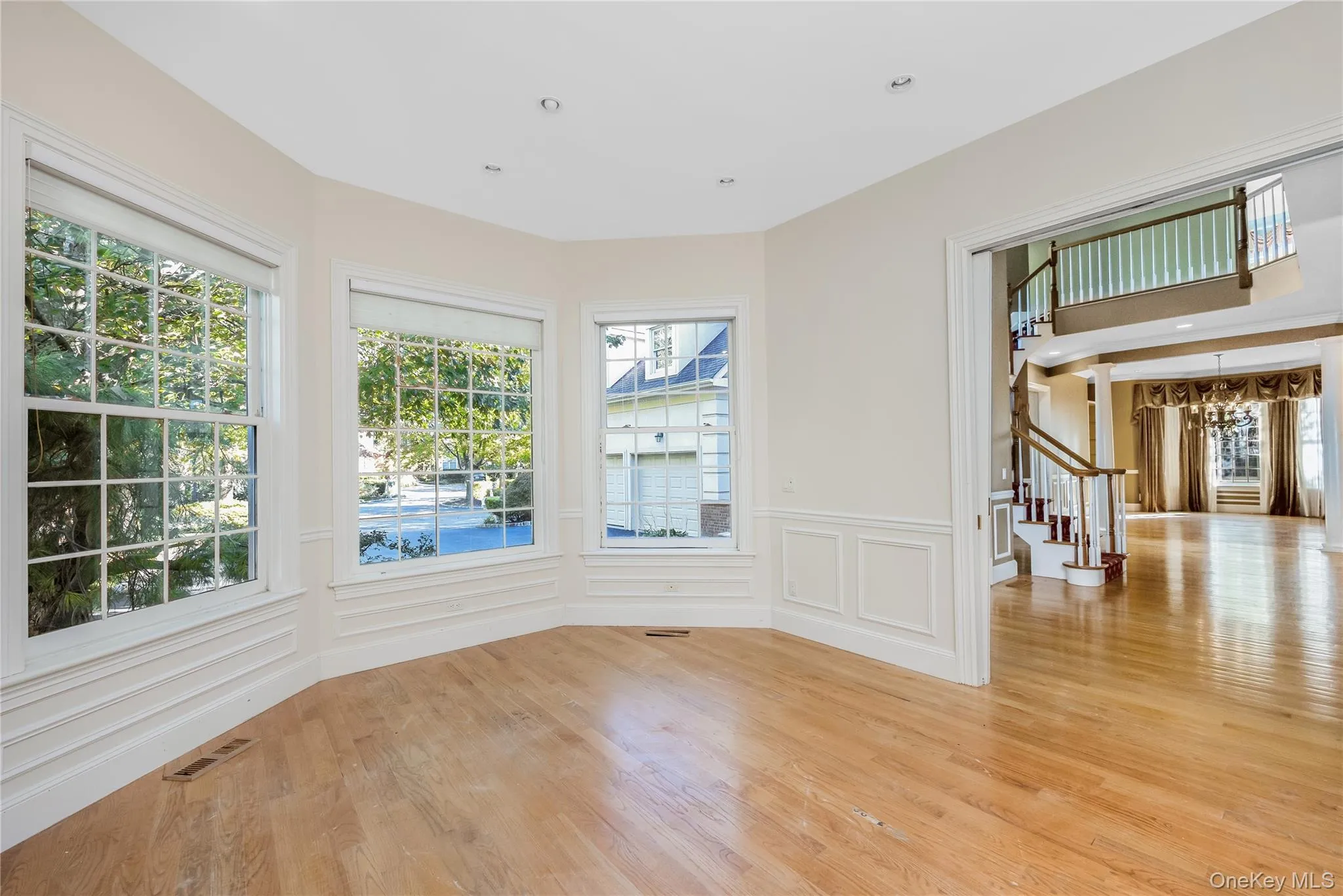 61 Charney Court, North Hempstead, NY, 6 Bedrooms Bedrooms, 13 Rooms Rooms,4 BathroomsBathrooms,Residential,For Rent,Charney,0,1051044 61 Charney Court, North Hempstead, NY, 6 Bedrooms Bedrooms, 13 Rooms Rooms,4 BathroomsBathrooms,Residential,For Rent,Charney,0,1051044