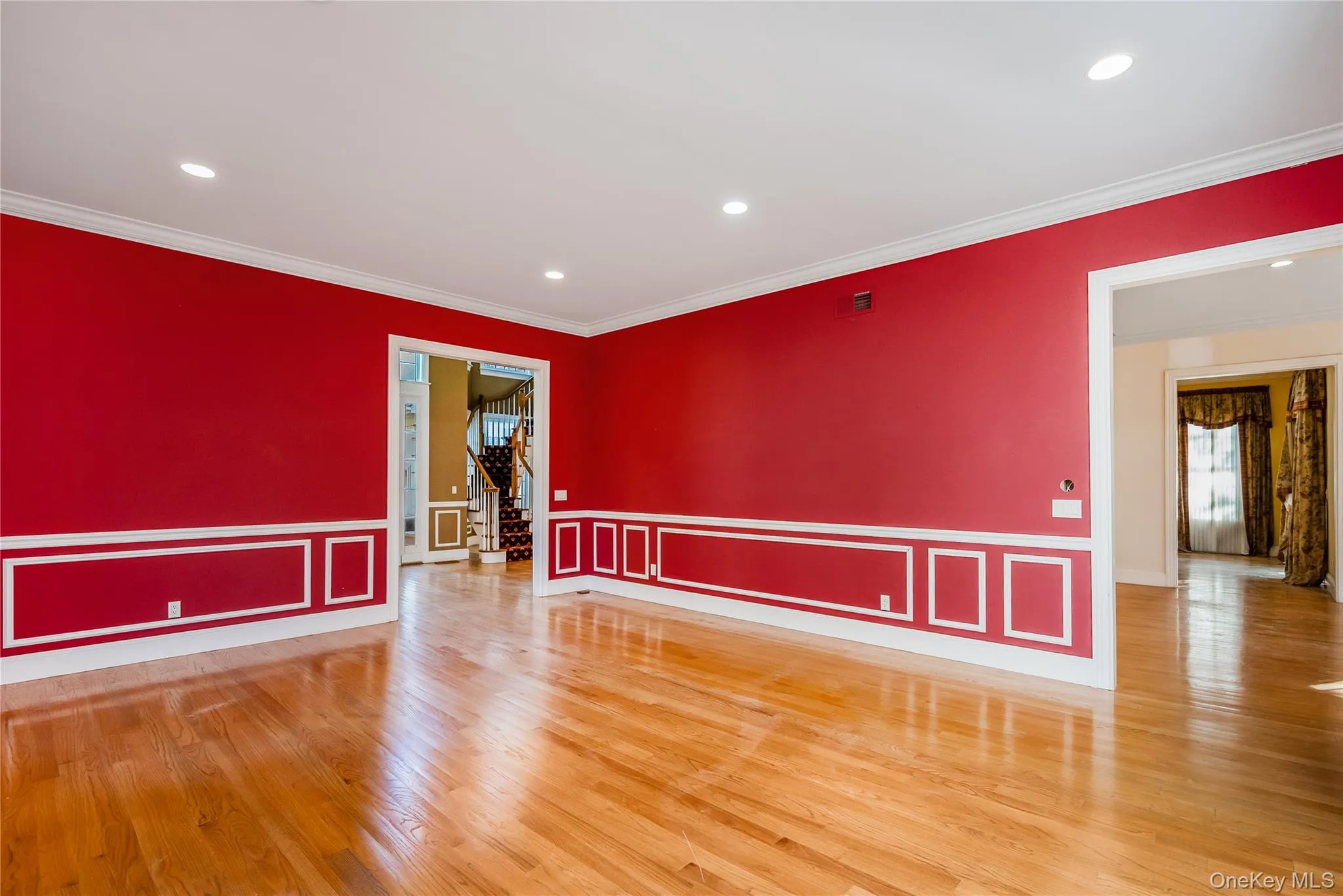 61 Charney Court, North Hempstead, NY, 6 Bedrooms Bedrooms, 13 Rooms Rooms,4 BathroomsBathrooms,Residential,For Rent,Charney,0,1051044 61 Charney Court, North Hempstead, NY, 6 Bedrooms Bedrooms, 13 Rooms Rooms,4 BathroomsBathrooms,Residential,For Rent,Charney,0,1051044