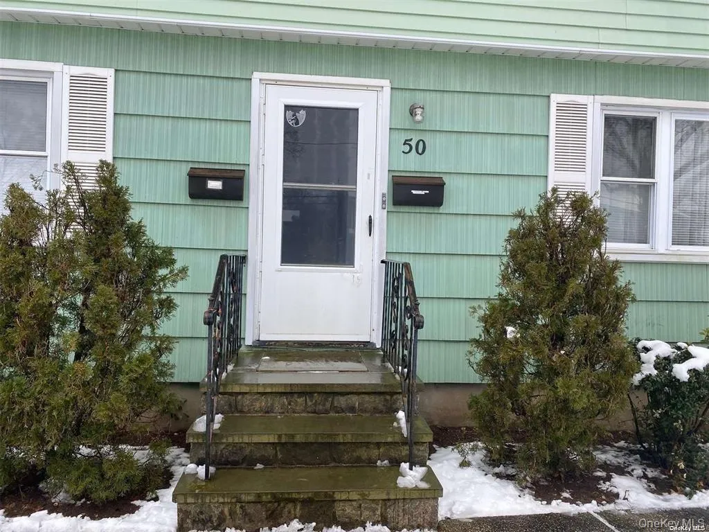 50 Grand Place, Huntington, NY, 2 Bedroom Bedrooms, 4 Room Rooms,1 BathroomBathrooms,Residential Lease,For Rent,Grand,0,1051056 50 Grand Place, Huntington, NY, 2 Bedroom Bedrooms, 4 Room Rooms,1 BathroomBathrooms,Residential Lease,For Rent,Grand,0,1051056