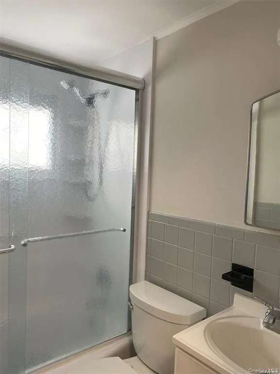 50 Grand Place, Huntington, NY, 2 Bedroom Bedrooms, 4 Room Rooms,1 BathroomBathrooms,Residential Lease,For Rent,Grand,0,1051056 50 Grand Place, Huntington, NY, 2 Bedroom Bedrooms, 4 Room Rooms,1 BathroomBathrooms,Residential Lease,For Rent,Grand,0,1051056