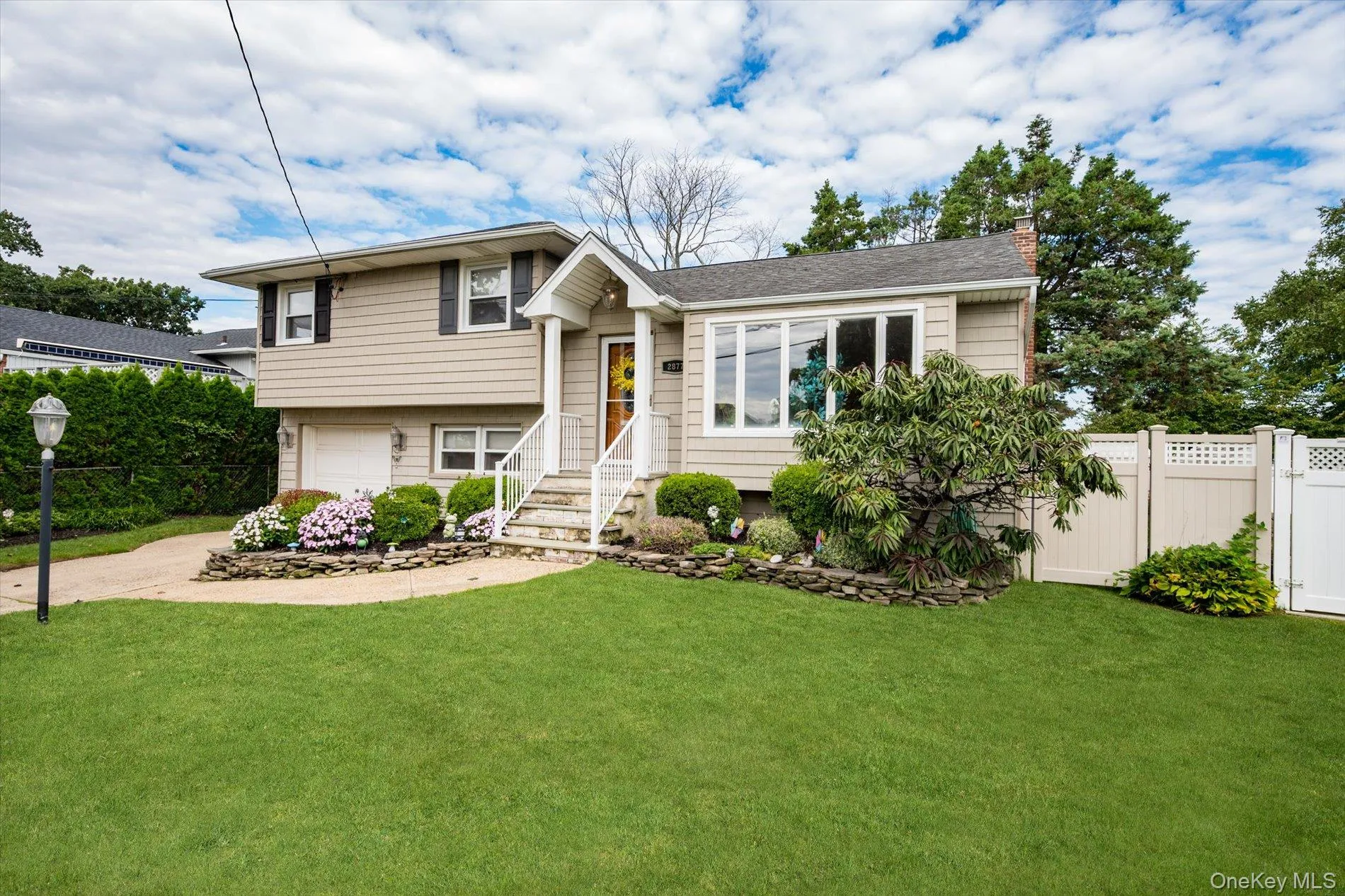 2877 Gerald Court, Hempstead, NY, 3 Bedrooms Bedrooms, 9 Rooms Rooms,2 BathroomsBathrooms,Residential,For Rent,Gerald,0,1051057 2877 Gerald Court, Hempstead, NY, 3 Bedrooms Bedrooms, 9 Rooms Rooms,2 BathroomsBathrooms,Residential,For Rent,Gerald,0,1051057