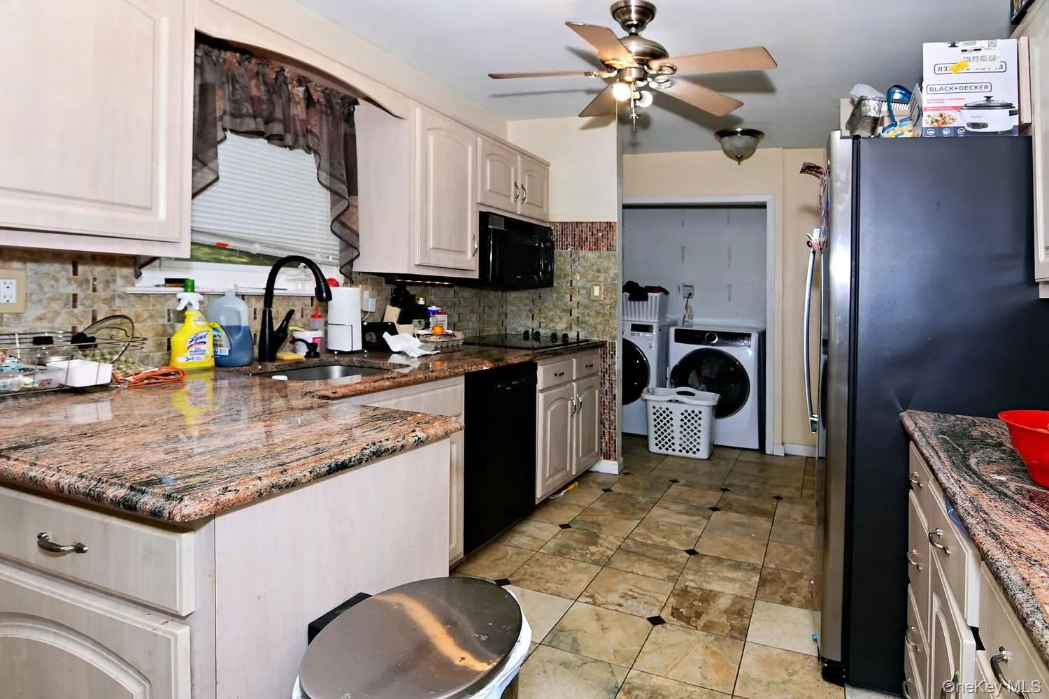 36 Willow Street, Brookhaven, NY, 5 Bedrooms Bedrooms, 10 Rooms Rooms,2 BathroomsBathrooms,Residential,For Rent,Willow,0,1051058 36 Willow Street, Brookhaven, NY, 5 Bedrooms Bedrooms, 10 Rooms Rooms,2 BathroomsBathrooms,Residential,For Rent,Willow,0,1051058