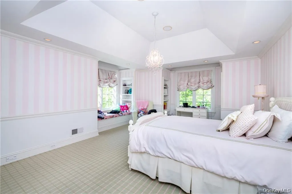 270 Trenor Drive, New Rochelle, NY, 7 Bedrooms Bedrooms, 15 Rooms Rooms,7 BathroomsBathrooms,Residential,For Rent,Trenor,0,1051060 270 Trenor Drive, New Rochelle, NY, 7 Bedrooms Bedrooms, 15 Rooms Rooms,7 BathroomsBathrooms,Residential,For Rent,Trenor,0,1051060