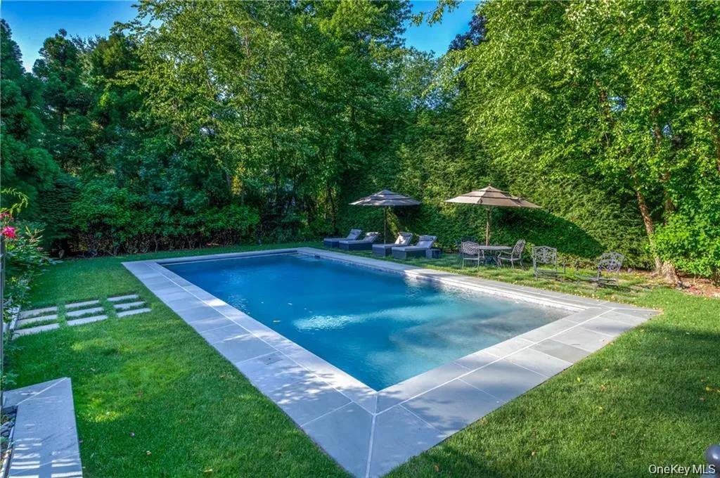 270 Trenor Drive, New Rochelle, NY, 7 Bedrooms Bedrooms, 15 Rooms Rooms,7 BathroomsBathrooms,Residential,For Rent,Trenor,0,1051060 270 Trenor Drive, New Rochelle, NY, 7 Bedrooms Bedrooms, 15 Rooms Rooms,7 BathroomsBathrooms,Residential,For Rent,Trenor,0,1051060