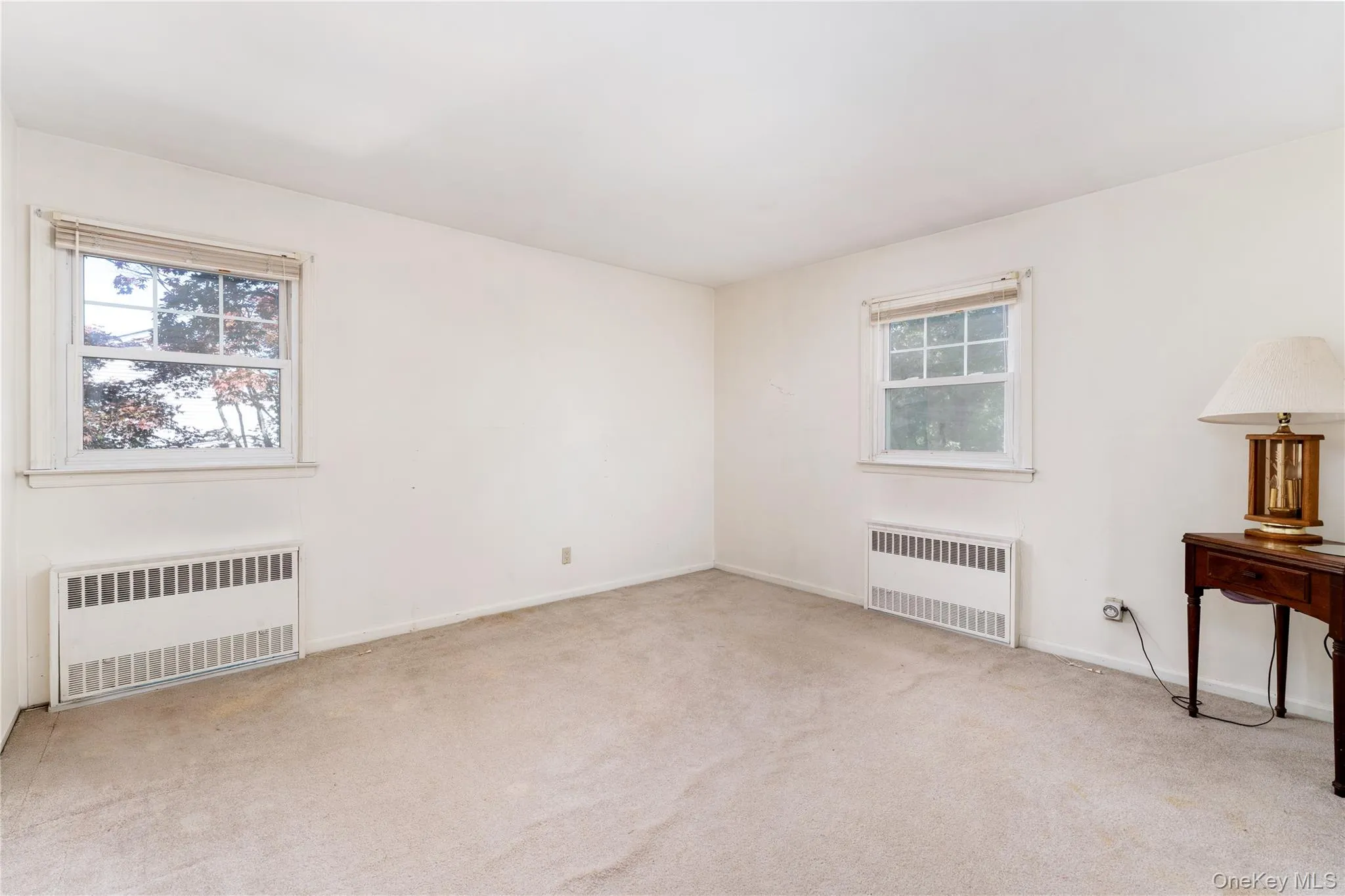 16 Heritage Place, Smithtown, NY, 4 Bedrooms Bedrooms, 9 Rooms Rooms,2 BathroomsBathrooms,Residential,For Rent,Heritage,0,1051061 16 Heritage Place, Smithtown, NY, 4 Bedrooms Bedrooms, 9 Rooms Rooms,2 BathroomsBathrooms,Residential,For Rent,Heritage,0,1051061