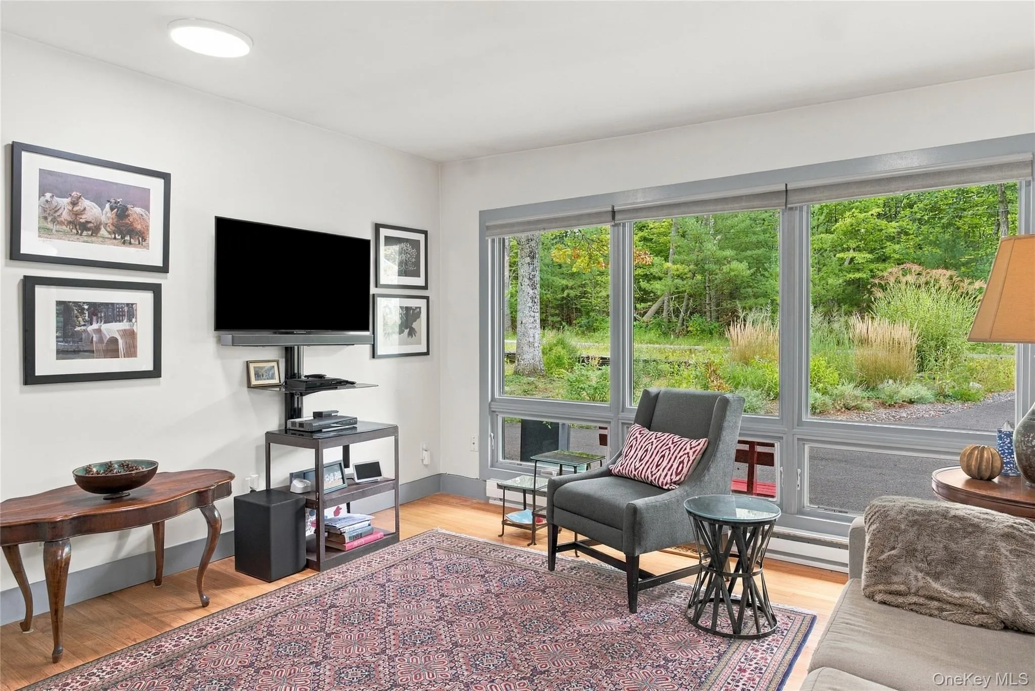 7 Wilber Lane, Woodstock, NY, 3 Bedrooms Bedrooms, 9 Rooms Rooms,3 BathroomsBathrooms,Residential,For Rent,Wilber,0,1051065 7 Wilber Lane, Woodstock, NY, 3 Bedrooms Bedrooms, 9 Rooms Rooms,3 BathroomsBathrooms,Residential,For Rent,Wilber,0,1051065