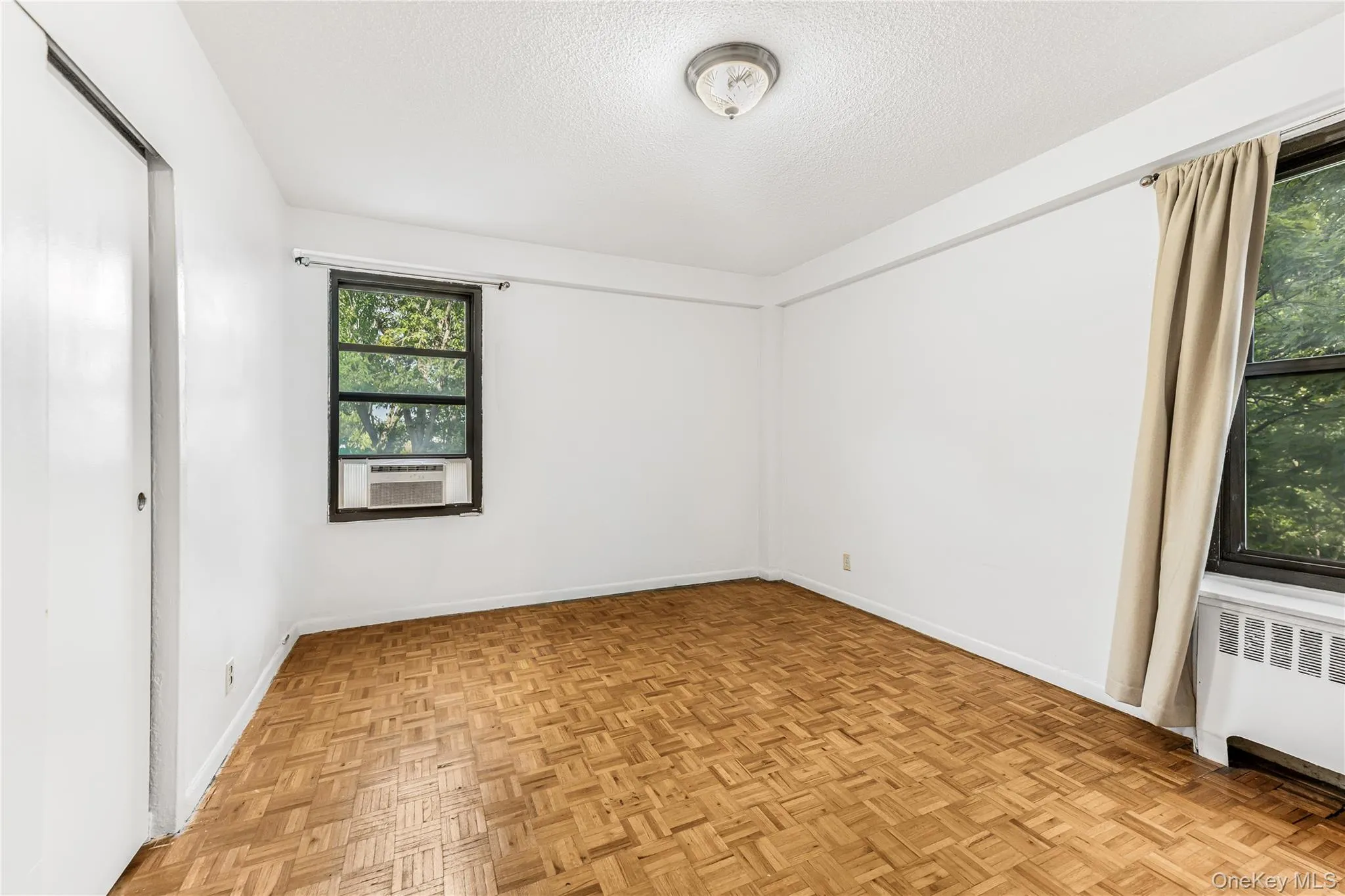 171 Pearsall, Mount Vernon, NY, 1 Bedroom Bedrooms, 4 Rooms Rooms,1 BathroomBathrooms,Residential,For Rent,Pearsall,0,1051076 171 Pearsall, Mount Vernon, NY, 1 Bedroom Bedrooms, 4 Rooms Rooms,1 BathroomBathrooms,Residential,For Rent,Pearsall,0,1051076