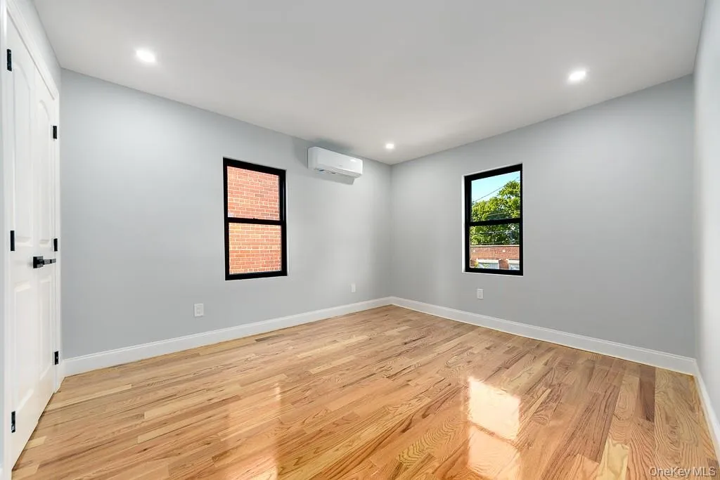 19716 Linden Boulevard, New York, NY, 5 Bedrooms Bedrooms, 10 Rooms Rooms,3 BathroomsBathrooms,Residential,For Rent,Linden,0,1051077 19716 Linden Boulevard, New York, NY, 5 Bedrooms Bedrooms, 10 Rooms Rooms,3 BathroomsBathrooms,Residential,For Rent,Linden,0,1051077