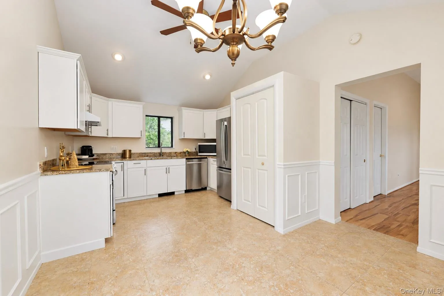 46 Lake Shore Drive, Somers, NY, 1 Bedroom Bedrooms, 4 Rooms Rooms,1 BathroomBathrooms,Residential,For Rent,Lake Shore,0,1051081 46 Lake Shore Drive, Somers, NY, 1 Bedroom Bedrooms, 4 Rooms Rooms,1 BathroomBathrooms,Residential,For Rent,Lake Shore,0,1051081