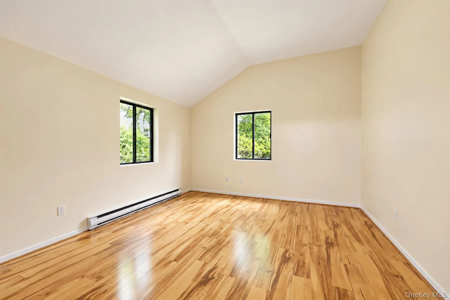 46 Lake Shore Drive, Somers, NY, 1 Bedroom Bedrooms, 4 Rooms Rooms,1 BathroomBathrooms,Residential,For Rent,Lake Shore,0,1051081 46 Lake Shore Drive, Somers, NY, 1 Bedroom Bedrooms, 4 Rooms Rooms,1 BathroomBathrooms,Residential,For Rent,Lake Shore,0,1051081