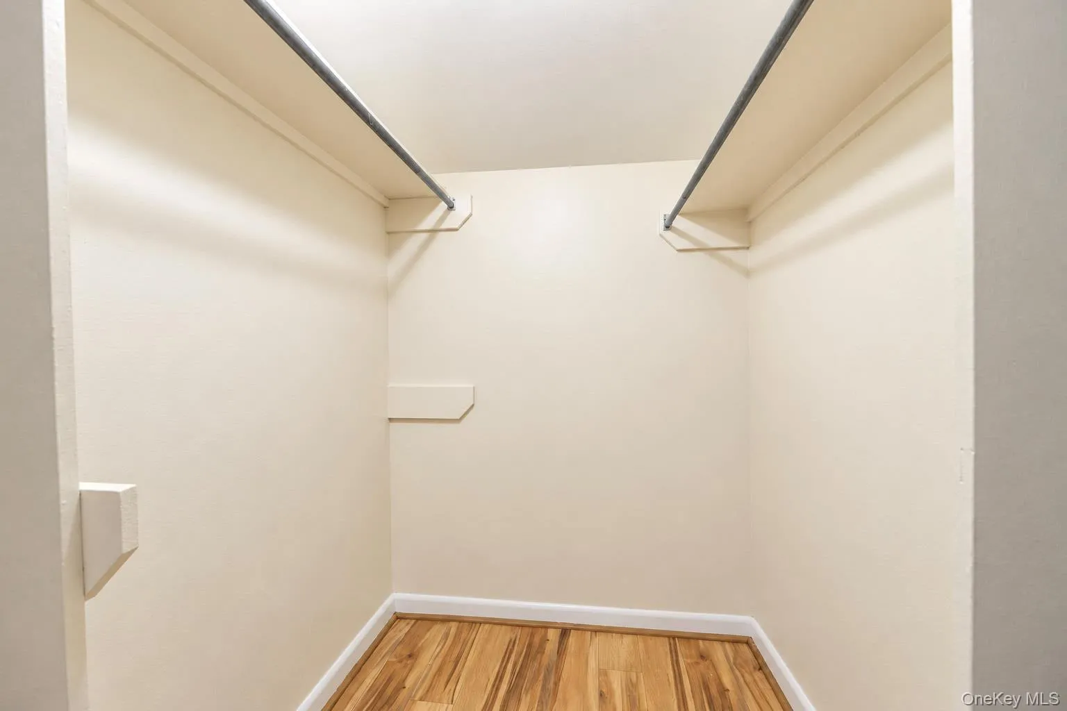 46 Lake Shore Drive, Somers, NY, 1 Bedroom Bedrooms, 4 Rooms Rooms,1 BathroomBathrooms,Residential,For Rent,Lake Shore,0,1051081 46 Lake Shore Drive, Somers, NY, 1 Bedroom Bedrooms, 4 Rooms Rooms,1 BathroomBathrooms,Residential,For Rent,Lake Shore,0,1051081