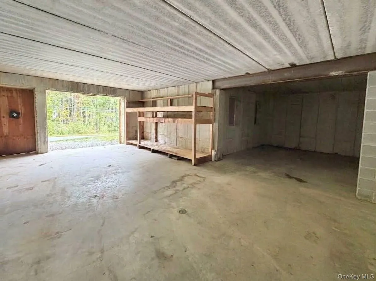 74 Ring Road, Pleasant Valley, NY, 3 Bedrooms Bedrooms, 9 Rooms Rooms,2 BathroomsBathrooms,Residential,For Rent,Ring,0,1051082 74 Ring Road, Pleasant Valley, NY, 3 Bedrooms Bedrooms, 9 Rooms Rooms,2 BathroomsBathrooms,Residential,For Rent,Ring,0,1051082