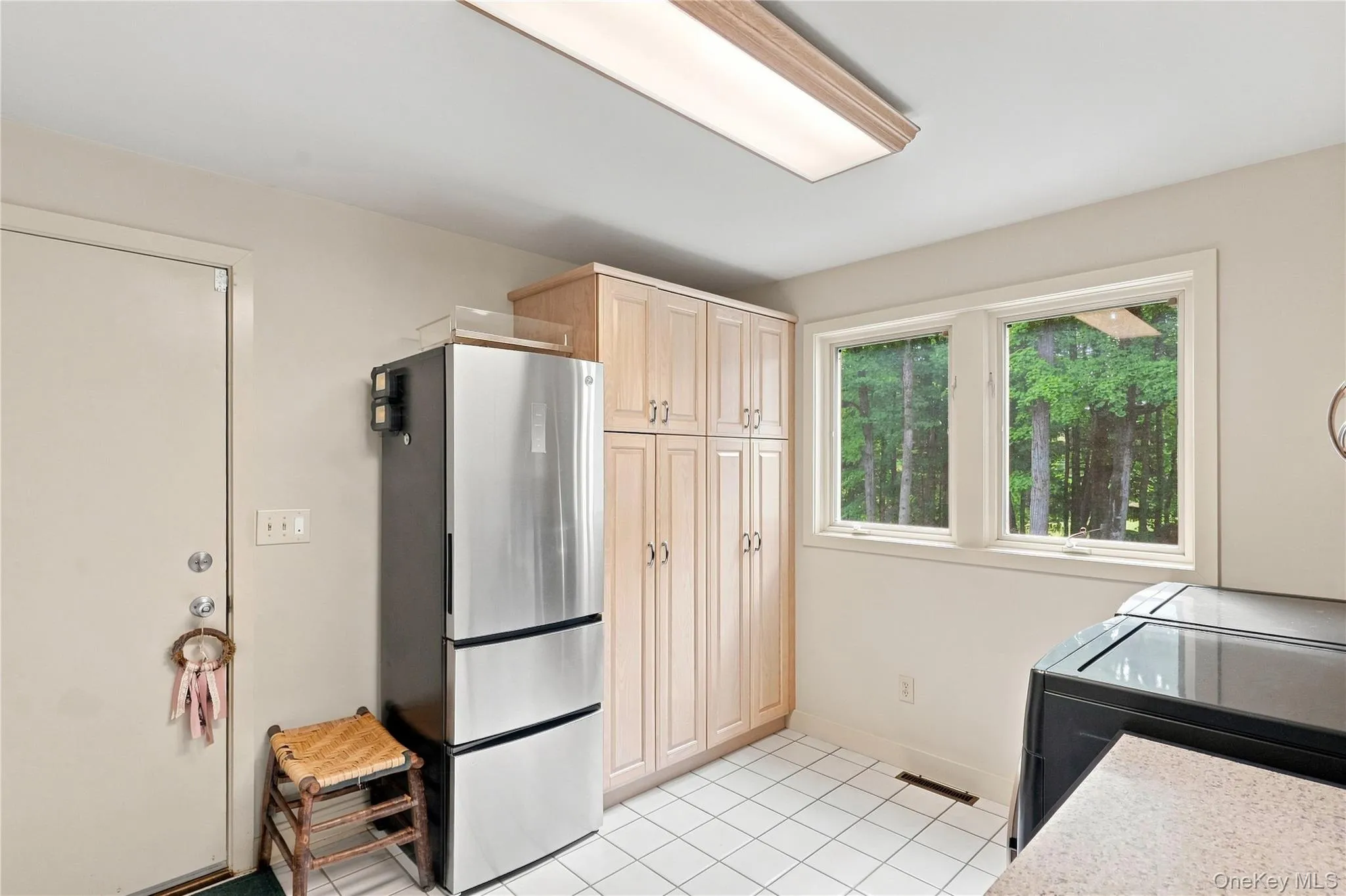 74 Ring Road, Pleasant Valley, NY, 3 Bedrooms Bedrooms, 9 Rooms Rooms,2 BathroomsBathrooms,Residential,For Rent,Ring,0,1051082 74 Ring Road, Pleasant Valley, NY, 3 Bedrooms Bedrooms, 9 Rooms Rooms,2 BathroomsBathrooms,Residential,For Rent,Ring,0,1051082
