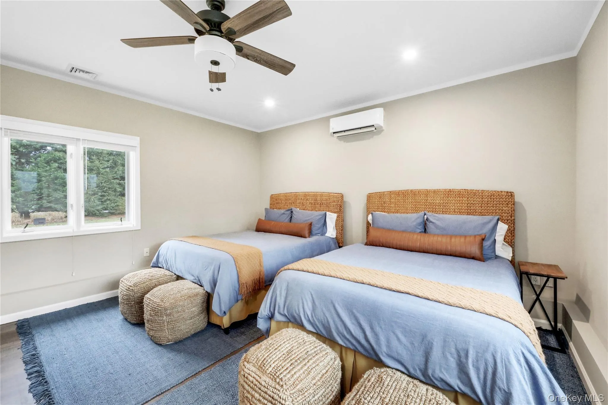 Bedroom featuring crown molding, ceiling fan, recessed lighting, and a wall unit AC Bedroom featuring crown molding, ceiling fan, recessed lighting, and a wall unit AC
