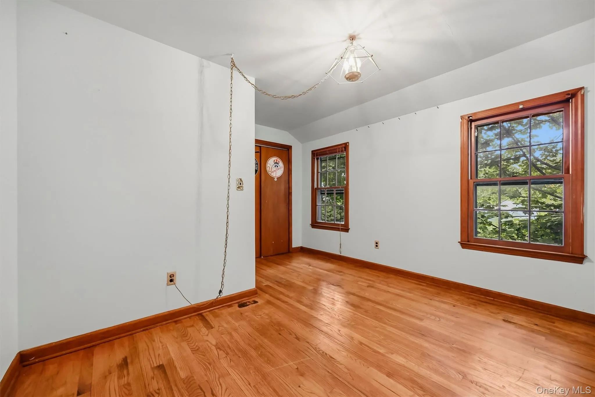 16 Cottage Avenue, Clarkstown, NY, 2 Bedrooms Bedrooms, 7 Rooms Rooms,1 BathroomBathrooms,Residential,For Rent,Cottage,0,1051097 16 Cottage Avenue, Clarkstown, NY, 2 Bedrooms Bedrooms, 7 Rooms Rooms,1 BathroomBathrooms,Residential,For Rent,Cottage,0,1051097