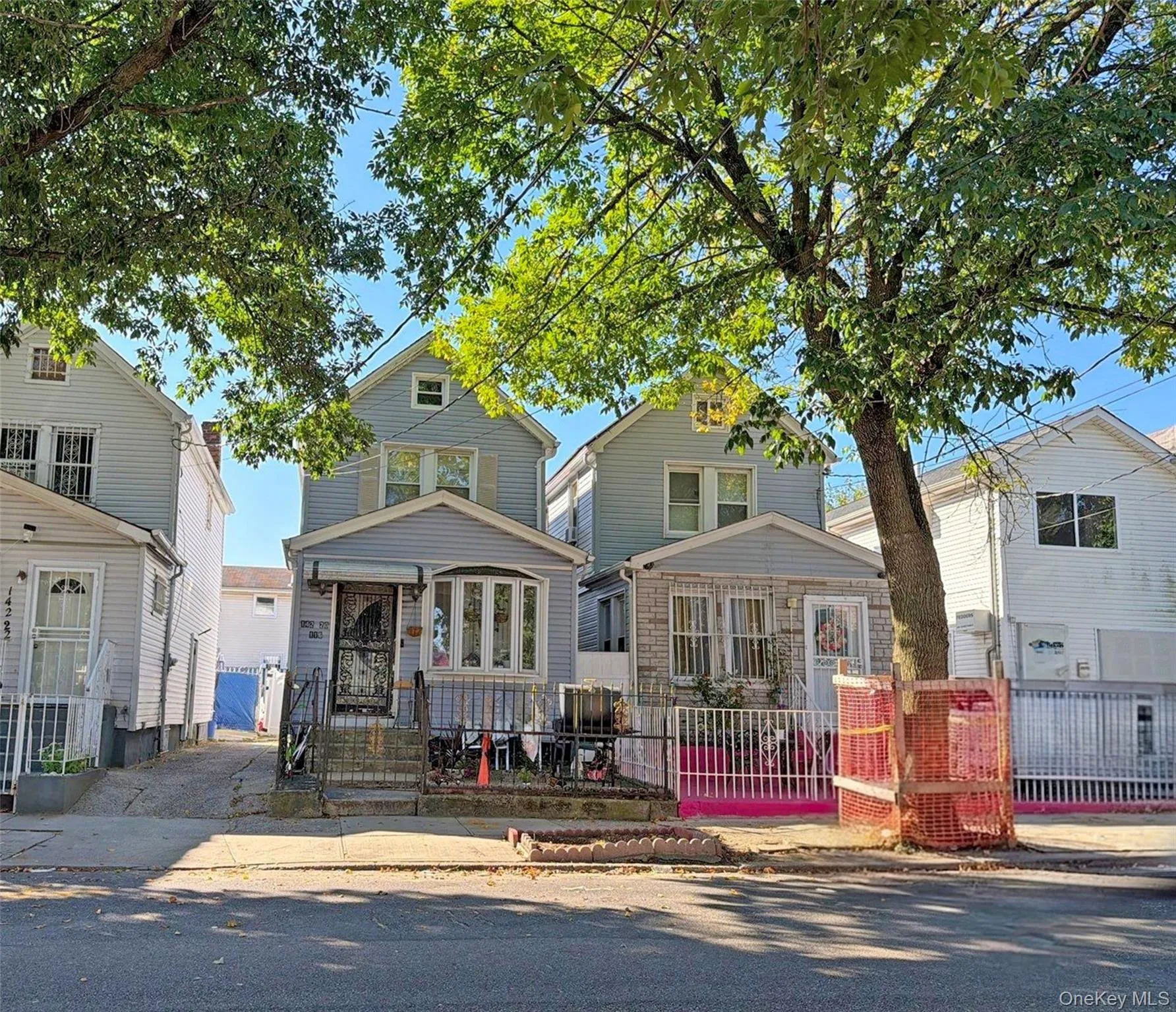 142-20 116th Avenue, New York, NY, 3 Bedrooms Bedrooms, 6 Rooms Rooms,2 BathroomsBathrooms,Residential,For Rent,116th,0,1051101 142-20 116th Avenue, New York, NY, 3 Bedrooms Bedrooms, 6 Rooms Rooms,2 BathroomsBathrooms,Residential,For Rent,116th,0,1051101