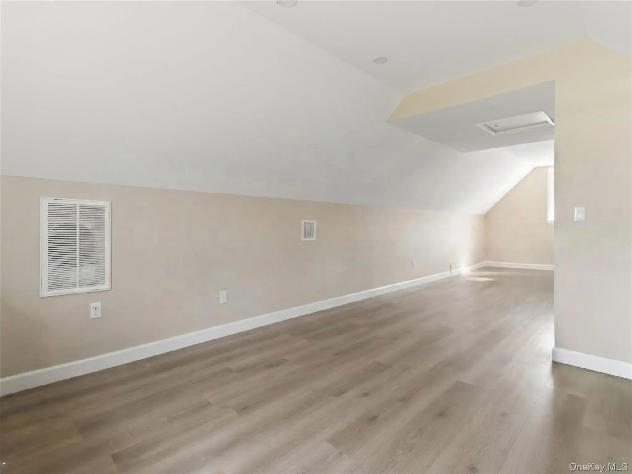 7813 58th Avenue, New York, NY, 3 Bedroom Bedrooms, 7 Room Rooms,1 BathroomBathrooms,Residential Lease,For Rent,58th,0,1051103 7813 58th Avenue, New York, NY, 3 Bedroom Bedrooms, 7 Room Rooms,1 BathroomBathrooms,Residential Lease,For Rent,58th,0,1051103