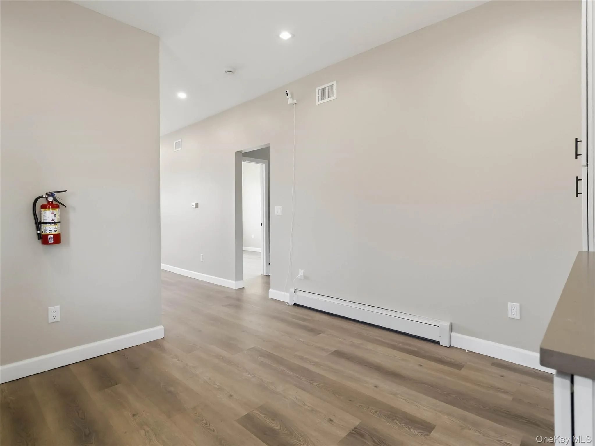 7813 58th Avenue, New York, NY, 3 Bedroom Bedrooms, 7 Room Rooms,1 BathroomBathrooms,Residential Lease,For Rent,58th,0,1051103 7813 58th Avenue, New York, NY, 3 Bedroom Bedrooms, 7 Room Rooms,1 BathroomBathrooms,Residential Lease,For Rent,58th,0,1051103