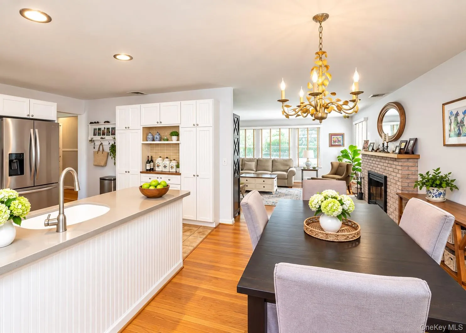 72 Penataquit Avenue, Islip, NY, 3 Bedrooms Bedrooms, 8 Rooms Rooms,1 BathroomBathrooms,Residential,For Rent,Penataquit,0,1051105 72 Penataquit Avenue, Islip, NY, 3 Bedrooms Bedrooms, 8 Rooms Rooms,1 BathroomBathrooms,Residential,For Rent,Penataquit,0,1051105