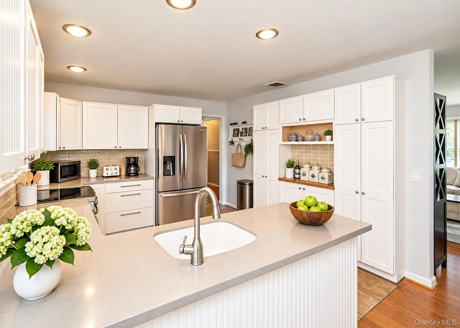 72 Penataquit Avenue, Islip, NY, 3 Bedrooms Bedrooms, 8 Rooms Rooms,1 BathroomBathrooms,Residential,For Rent,Penataquit,0,1051105 72 Penataquit Avenue, Islip, NY, 3 Bedrooms Bedrooms, 8 Rooms Rooms,1 BathroomBathrooms,Residential,For Rent,Penataquit,0,1051105