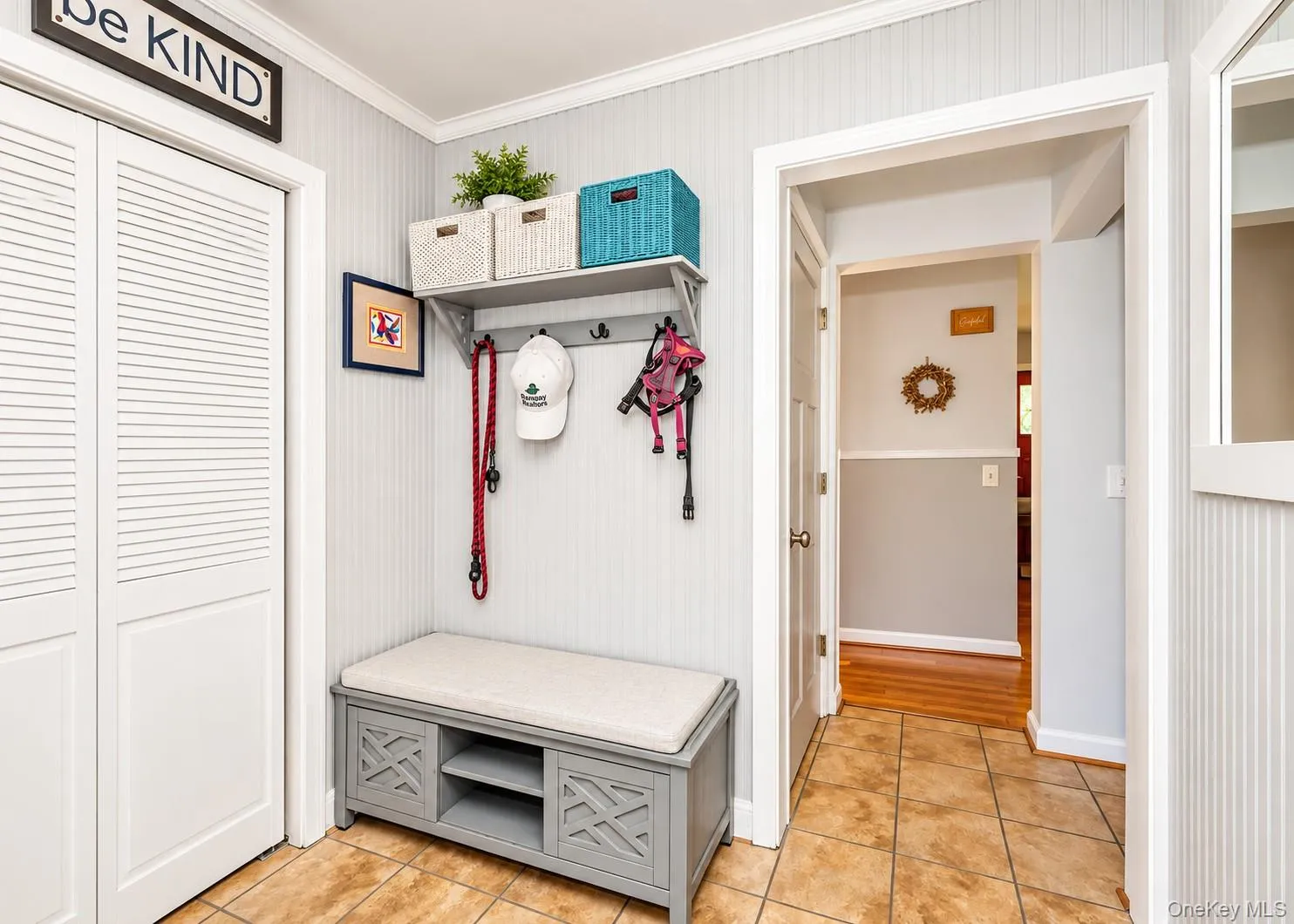 72 Penataquit Avenue, Islip, NY, 3 Bedrooms Bedrooms, 8 Rooms Rooms,1 BathroomBathrooms,Residential,For Rent,Penataquit,0,1051105 72 Penataquit Avenue, Islip, NY, 3 Bedrooms Bedrooms, 8 Rooms Rooms,1 BathroomBathrooms,Residential,For Rent,Penataquit,0,1051105