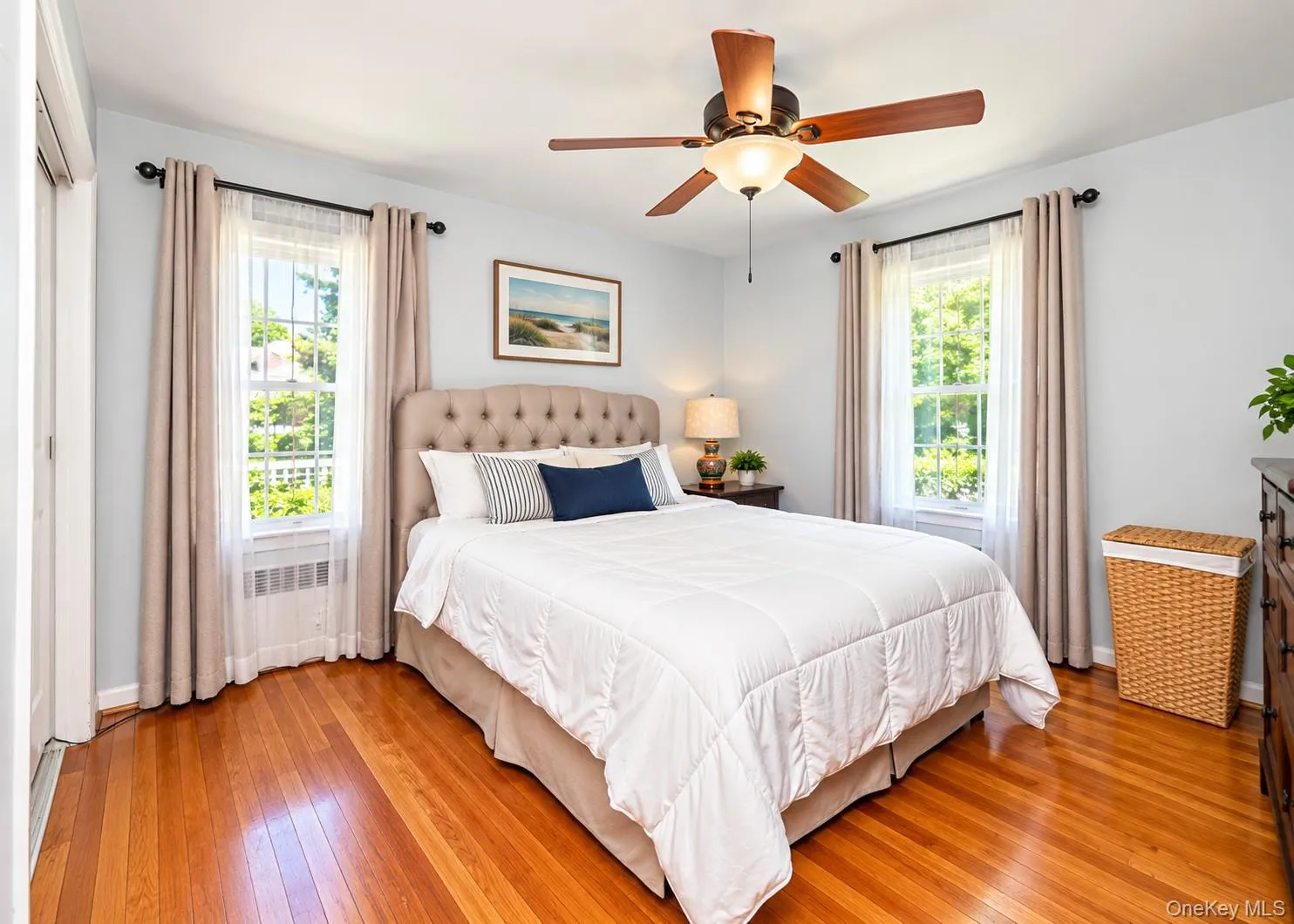 72 Penataquit Avenue, Islip, NY, 3 Bedrooms Bedrooms, 8 Rooms Rooms,1 BathroomBathrooms,Residential,For Rent,Penataquit,0,1051105 72 Penataquit Avenue, Islip, NY, 3 Bedrooms Bedrooms, 8 Rooms Rooms,1 BathroomBathrooms,Residential,For Rent,Penataquit,0,1051105