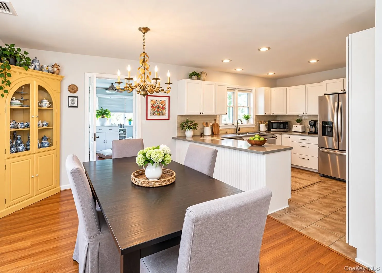72 Penataquit Avenue, Islip, NY, 3 Bedrooms Bedrooms, 8 Rooms Rooms,1 BathroomBathrooms,Residential,For Rent,Penataquit,0,1051105 72 Penataquit Avenue, Islip, NY, 3 Bedrooms Bedrooms, 8 Rooms Rooms,1 BathroomBathrooms,Residential,For Rent,Penataquit,0,1051105