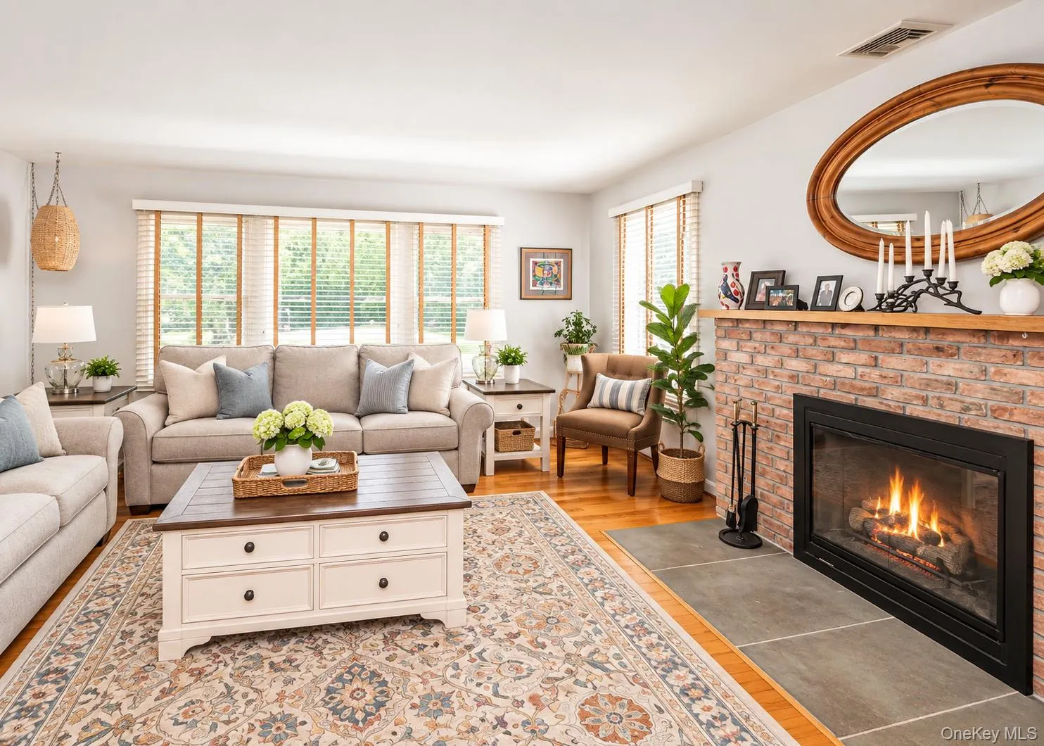 72 Penataquit Avenue, Islip, NY, 3 Bedrooms Bedrooms, 8 Rooms Rooms,1 BathroomBathrooms,Residential,For Rent,Penataquit,0,1051105 72 Penataquit Avenue, Islip, NY, 3 Bedrooms Bedrooms, 8 Rooms Rooms,1 BathroomBathrooms,Residential,For Rent,Penataquit,0,1051105