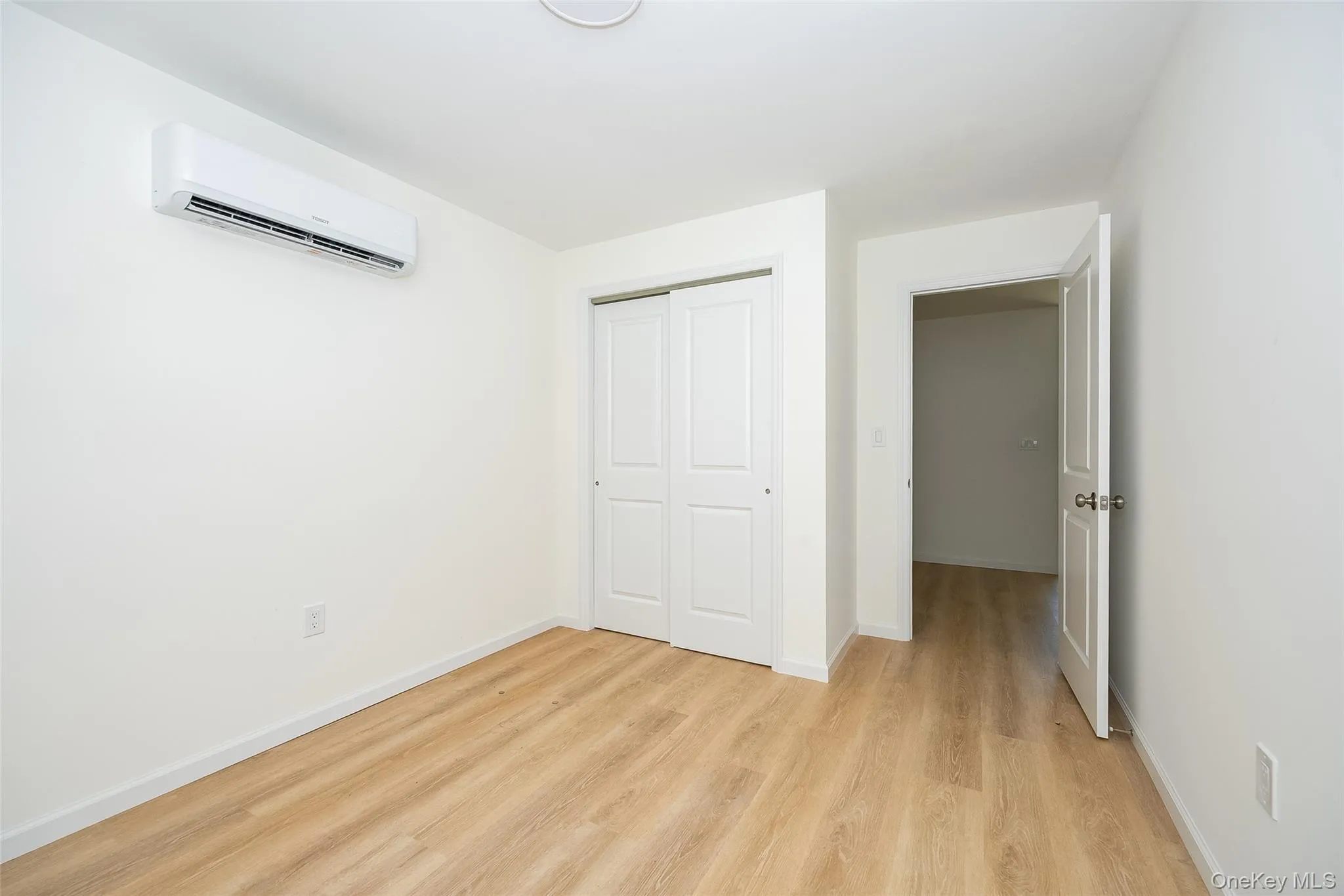 7 Eckelman Drive, Hyde Park, NY, 4 Bedrooms Bedrooms, 8 Rooms Rooms,2 BathroomsBathrooms,Residential Lease,For Rent,Eckelman,0,1051107 7 Eckelman Drive, Hyde Park, NY, 4 Bedrooms Bedrooms, 8 Rooms Rooms,2 BathroomsBathrooms,Residential Lease,For Rent,Eckelman,0,1051107