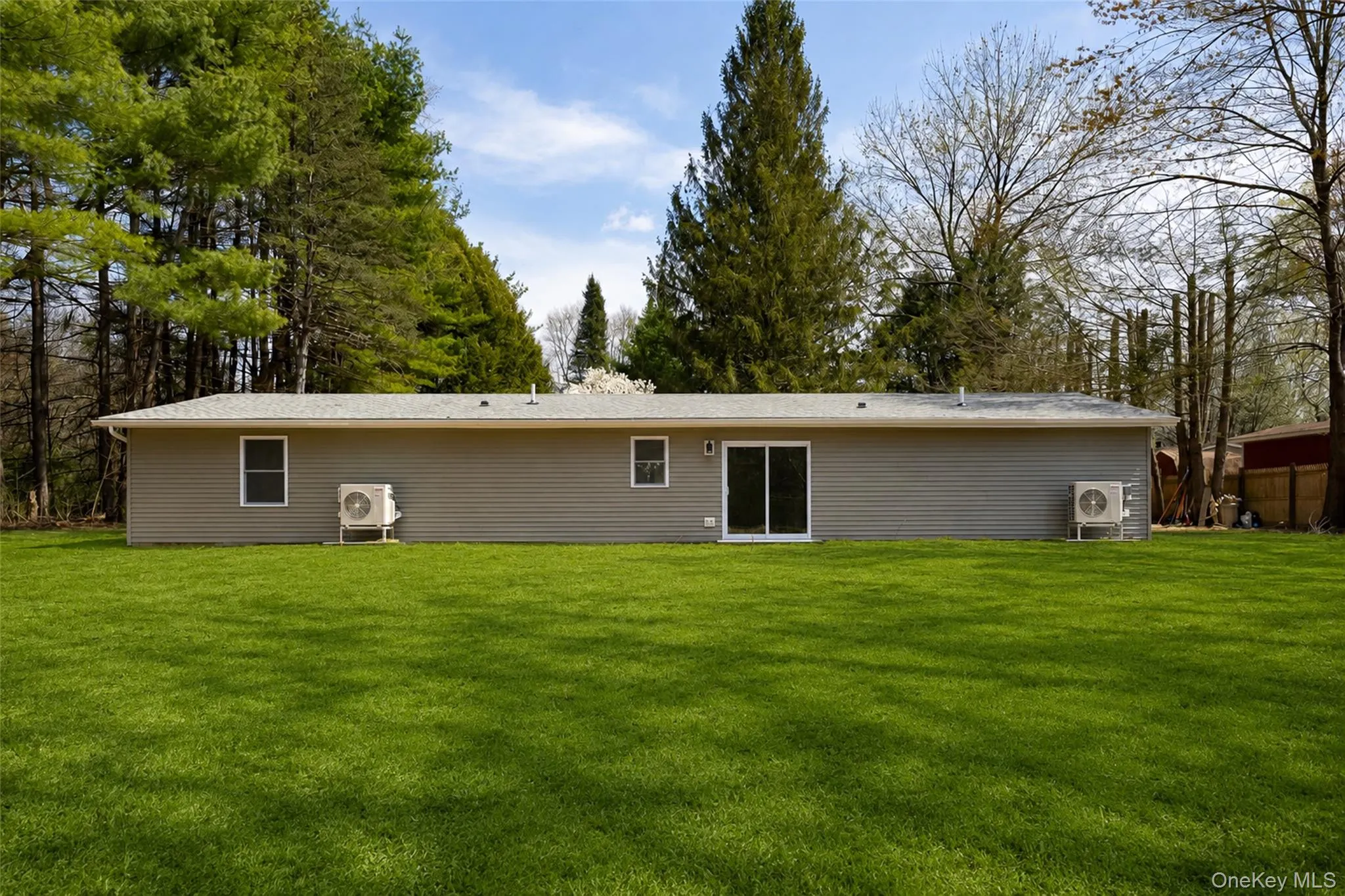 7 Eckelman Drive, Hyde Park, NY, 4 Bedrooms Bedrooms, 8 Rooms Rooms,2 BathroomsBathrooms,Residential Lease,For Rent,Eckelman,0,1051107 7 Eckelman Drive, Hyde Park, NY, 4 Bedrooms Bedrooms, 8 Rooms Rooms,2 BathroomsBathrooms,Residential Lease,For Rent,Eckelman,0,1051107