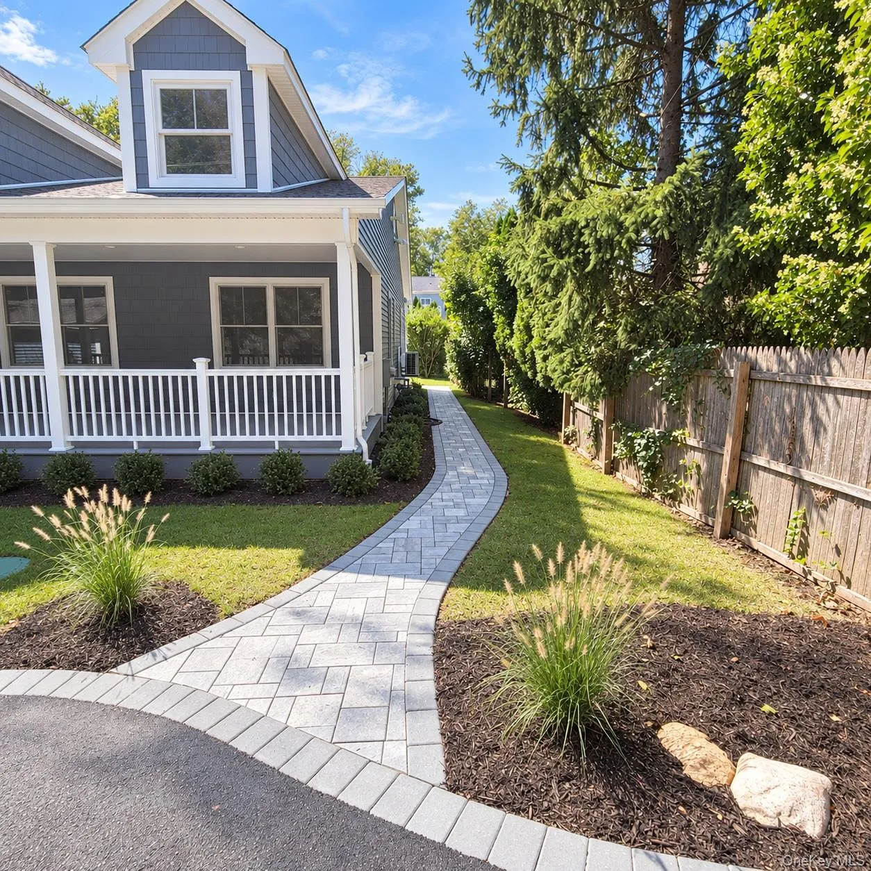 5 Lane G, Huntington, NY, 3 Bedrooms Bedrooms, 9 Rooms Rooms,2 BathroomsBathrooms,Residential,For Rent,Lane G,0,1051108 5 Lane G, Huntington, NY, 3 Bedrooms Bedrooms, 9 Rooms Rooms,2 BathroomsBathrooms,Residential,For Rent,Lane G,0,1051108