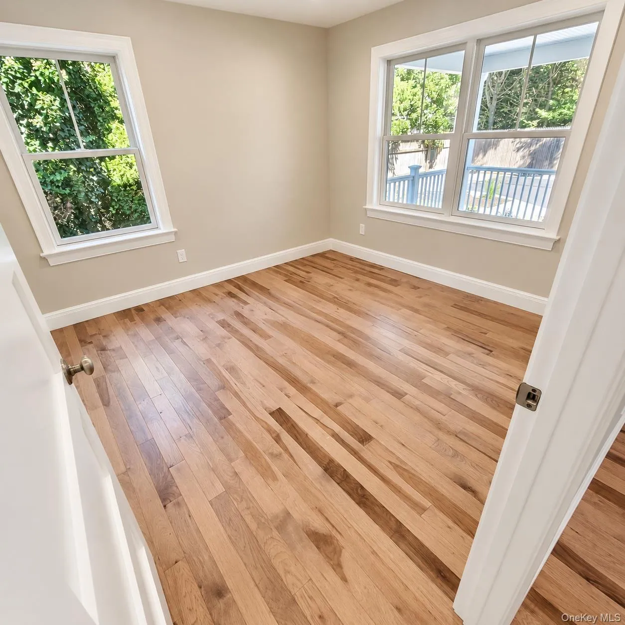 5 Lane G, Huntington, NY, 3 Bedrooms Bedrooms, 9 Rooms Rooms,2 BathroomsBathrooms,Residential,For Rent,Lane G,0,1051108 5 Lane G, Huntington, NY, 3 Bedrooms Bedrooms, 9 Rooms Rooms,2 BathroomsBathrooms,Residential,For Rent,Lane G,0,1051108