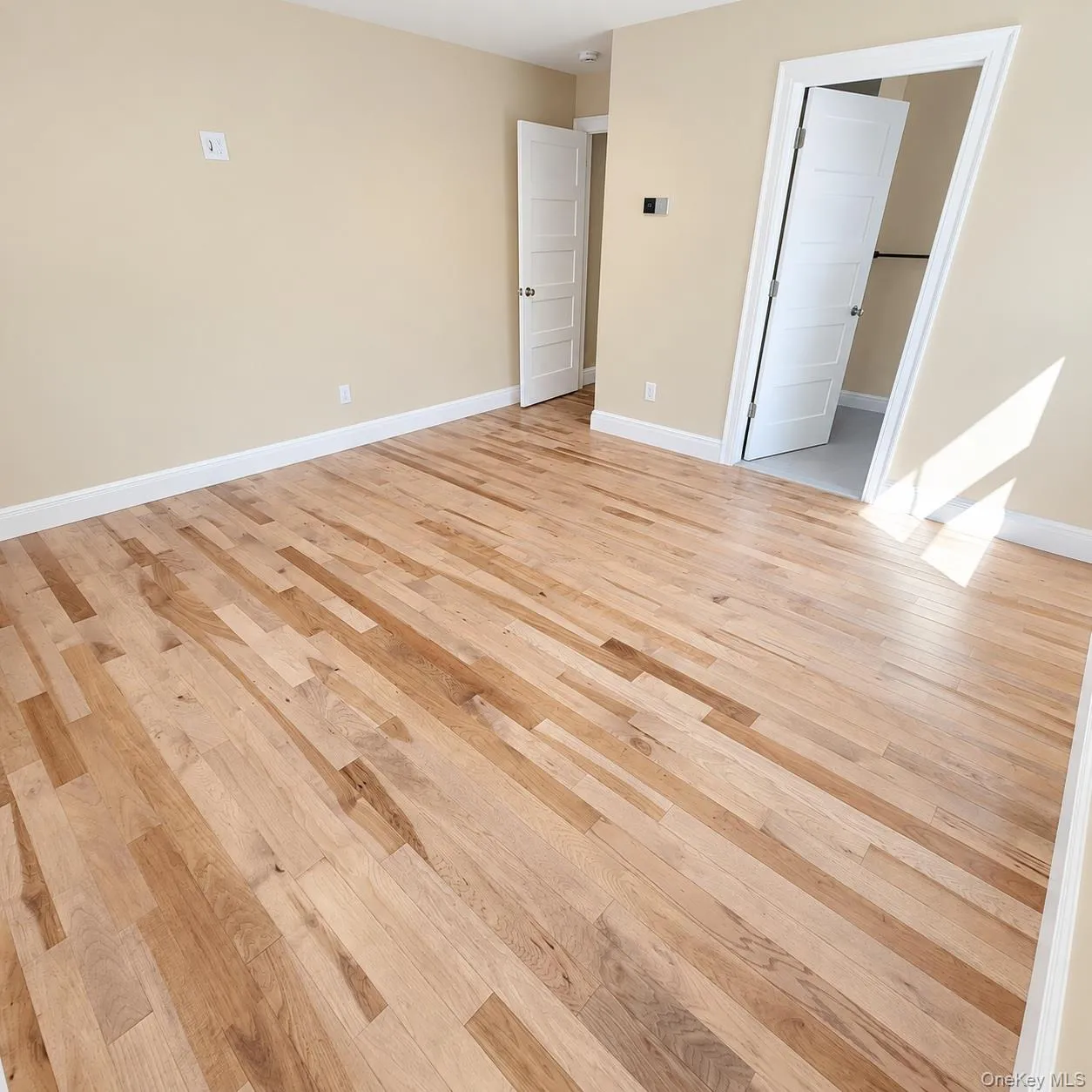5 Lane G, Huntington, NY, 3 Bedrooms Bedrooms, 9 Rooms Rooms,2 BathroomsBathrooms,Residential,For Rent,Lane G,0,1051108 5 Lane G, Huntington, NY, 3 Bedrooms Bedrooms, 9 Rooms Rooms,2 BathroomsBathrooms,Residential,For Rent,Lane G,0,1051108