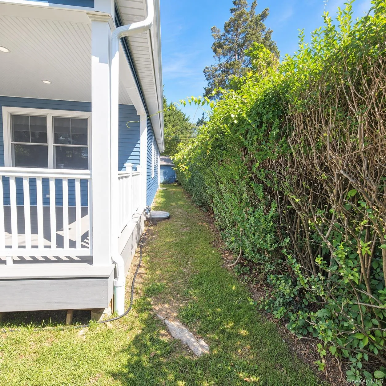 5 Lane G, Huntington, NY, 3 Bedrooms Bedrooms, 9 Rooms Rooms,2 BathroomsBathrooms,Residential,For Rent,Lane G,0,1051108 5 Lane G, Huntington, NY, 3 Bedrooms Bedrooms, 9 Rooms Rooms,2 BathroomsBathrooms,Residential,For Rent,Lane G,0,1051108
