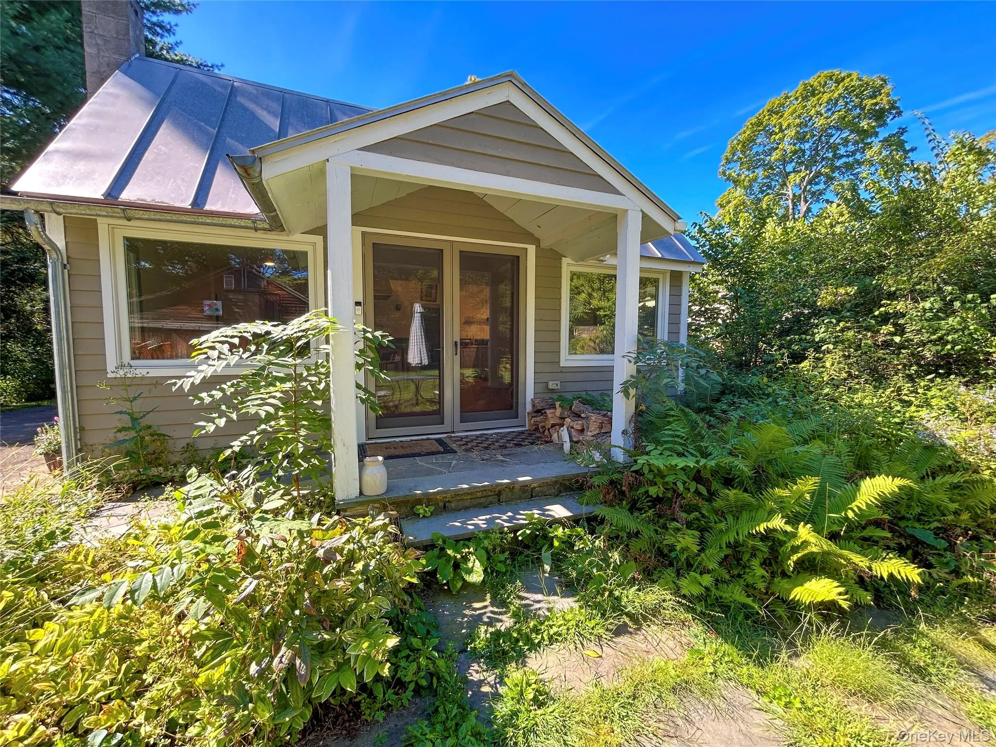70 Store Road, Rochester, NY, 3 Bedrooms Bedrooms, 7 Rooms Rooms,1 BathroomBathrooms,Residential Lease,For Rent,Store,0,1051109 70 Store Road, Rochester, NY, 3 Bedrooms Bedrooms, 7 Rooms Rooms,1 BathroomBathrooms,Residential Lease,For Rent,Store,0,1051109