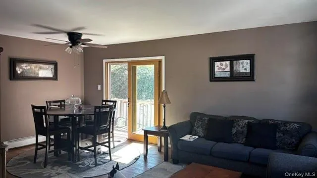 12 Chance Place, West Babylon, NY, 3 Bedrooms Bedrooms, 5 Rooms Rooms,2 BathroomsBathrooms,Residential,For Rent,Chance,0,1051112 12 Chance Place, West Babylon, NY, 3 Bedrooms Bedrooms, 5 Rooms Rooms,2 BathroomsBathrooms,Residential,For Rent,Chance,0,1051112