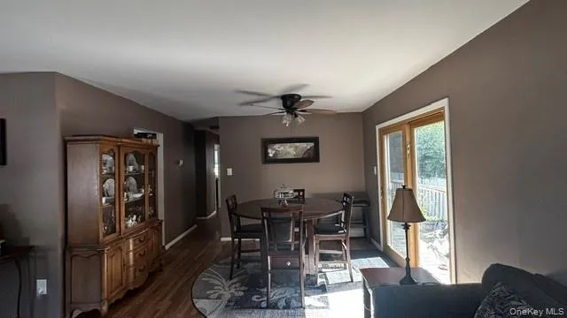 12 Chance Place, West Babylon, NY, 3 Bedrooms Bedrooms, 5 Rooms Rooms,2 BathroomsBathrooms,Residential,For Rent,Chance,0,1051112 12 Chance Place, West Babylon, NY, 3 Bedrooms Bedrooms, 5 Rooms Rooms,2 BathroomsBathrooms,Residential,For Rent,Chance,0,1051112
