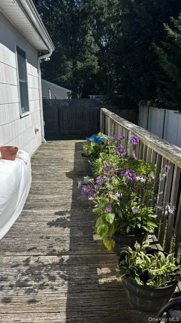 12 Chance Place, West Babylon, NY, 3 Bedrooms Bedrooms, 5 Rooms Rooms,2 BathroomsBathrooms,Residential,For Rent,Chance,0,1051112 12 Chance Place, West Babylon, NY, 3 Bedrooms Bedrooms, 5 Rooms Rooms,2 BathroomsBathrooms,Residential,For Rent,Chance,0,1051112
