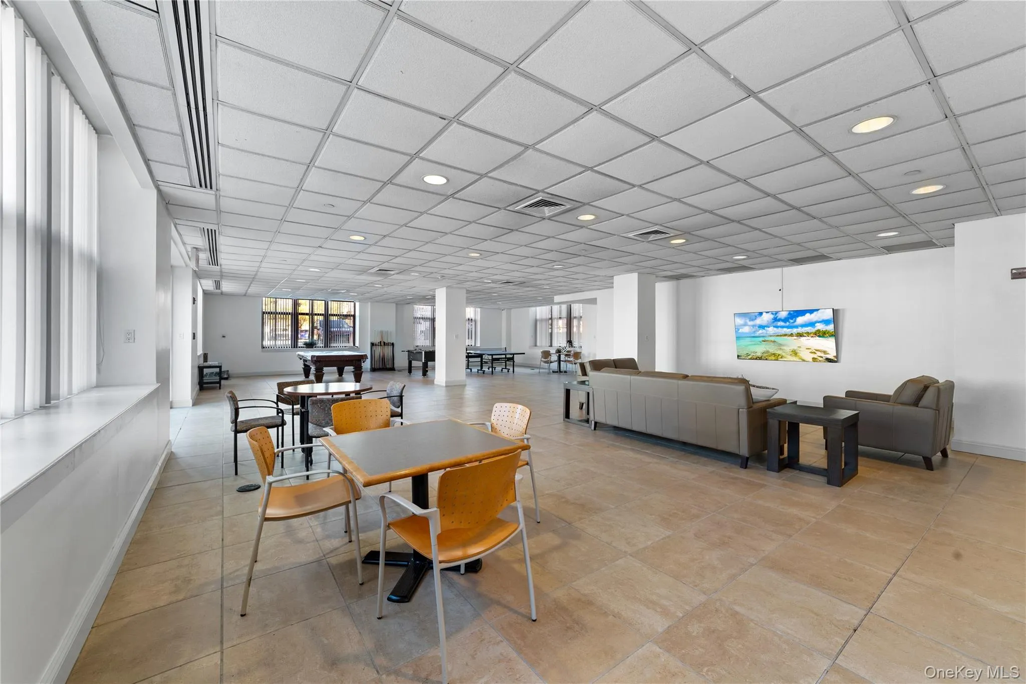 Recreation Room for your enjoyment or hosting parties Recreation Room for your enjoyment or hosting parties