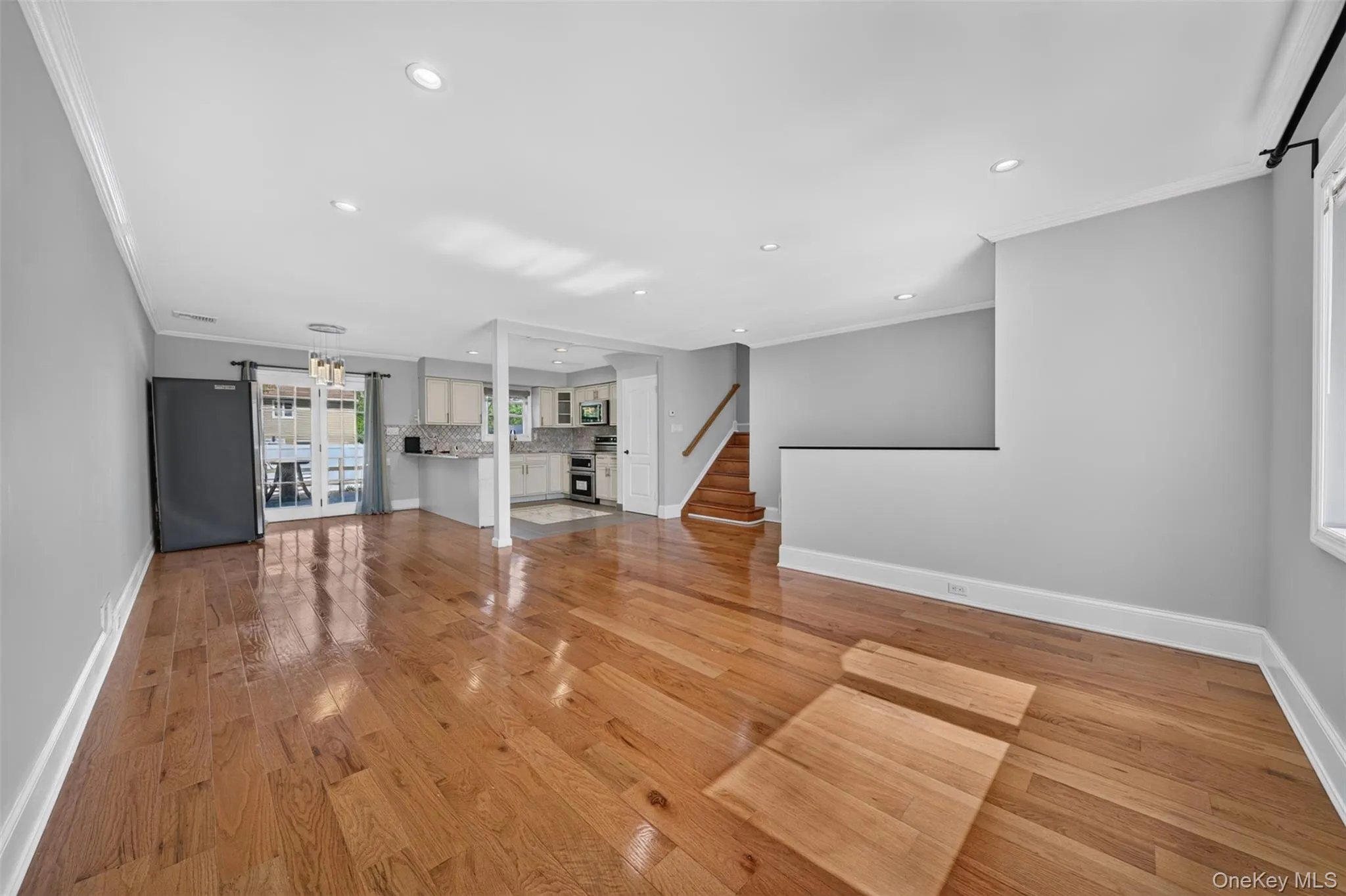 11 Lincrest Street, Oyster Bay, NY, 5 Bedrooms Bedrooms, 8 Rooms Rooms,3 BathroomsBathrooms,Residential,For Rent,Lincrest,0,1051121 11 Lincrest Street, Oyster Bay, NY, 5 Bedrooms Bedrooms, 8 Rooms Rooms,3 BathroomsBathrooms,Residential,For Rent,Lincrest,0,1051121