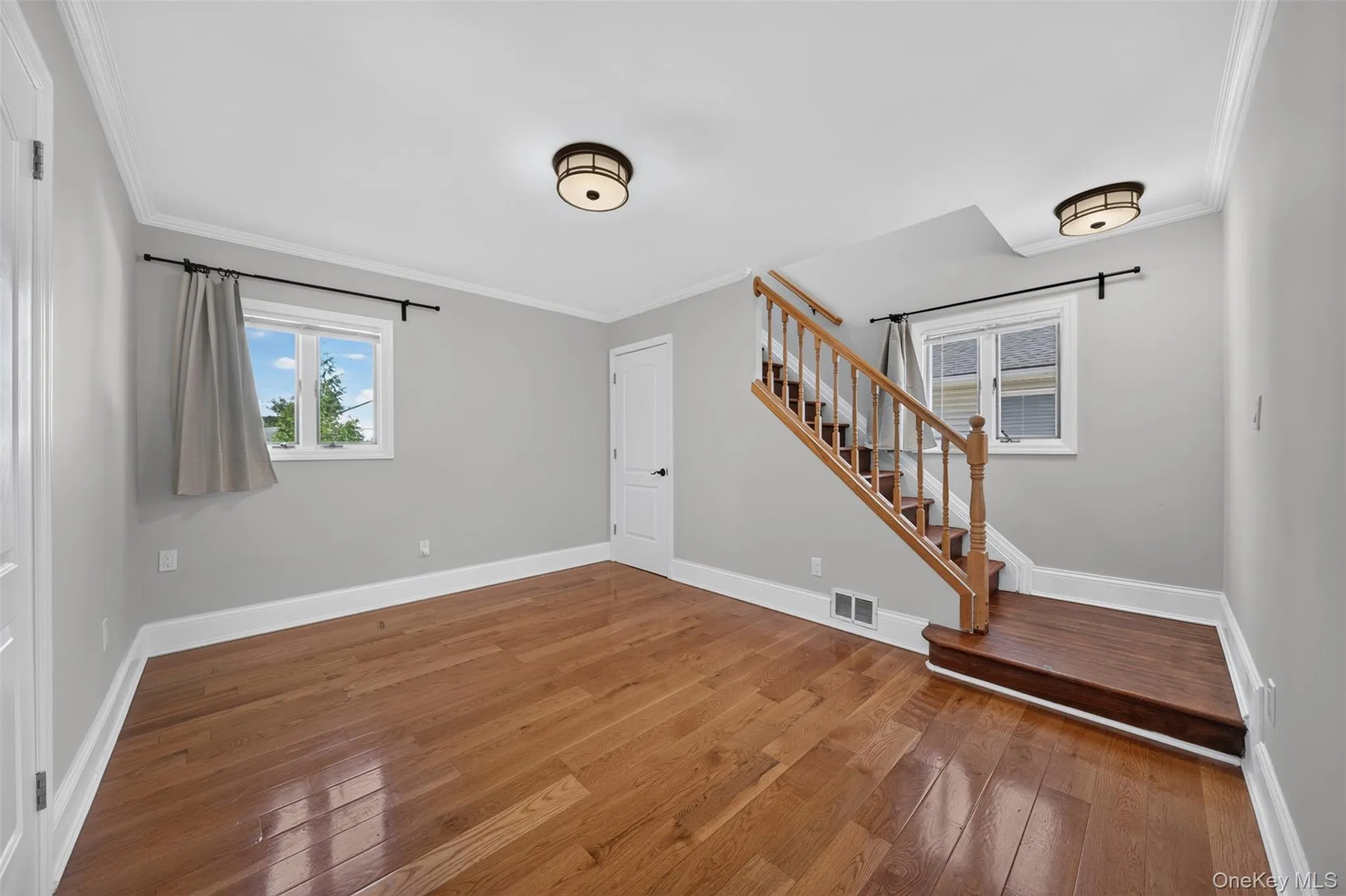 11 Lincrest Street, Oyster Bay, NY, 5 Bedrooms Bedrooms, 8 Rooms Rooms,3 BathroomsBathrooms,Residential,For Rent,Lincrest,0,1051121 11 Lincrest Street, Oyster Bay, NY, 5 Bedrooms Bedrooms, 8 Rooms Rooms,3 BathroomsBathrooms,Residential,For Rent,Lincrest,0,1051121