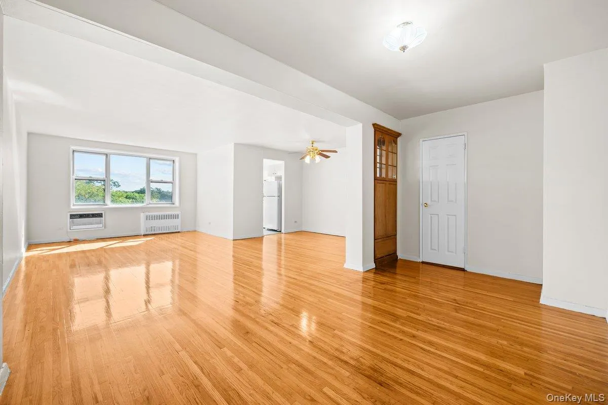 6300 Riverdale Avenue, New York, NY, 1 Bedroom Bedrooms, 3 Rooms Rooms,1 BathroomBathrooms,Residential,For Rent,Riverdale,0,1051123 6300 Riverdale Avenue, New York, NY, 1 Bedroom Bedrooms, 3 Rooms Rooms,1 BathroomBathrooms,Residential,For Rent,Riverdale,0,1051123