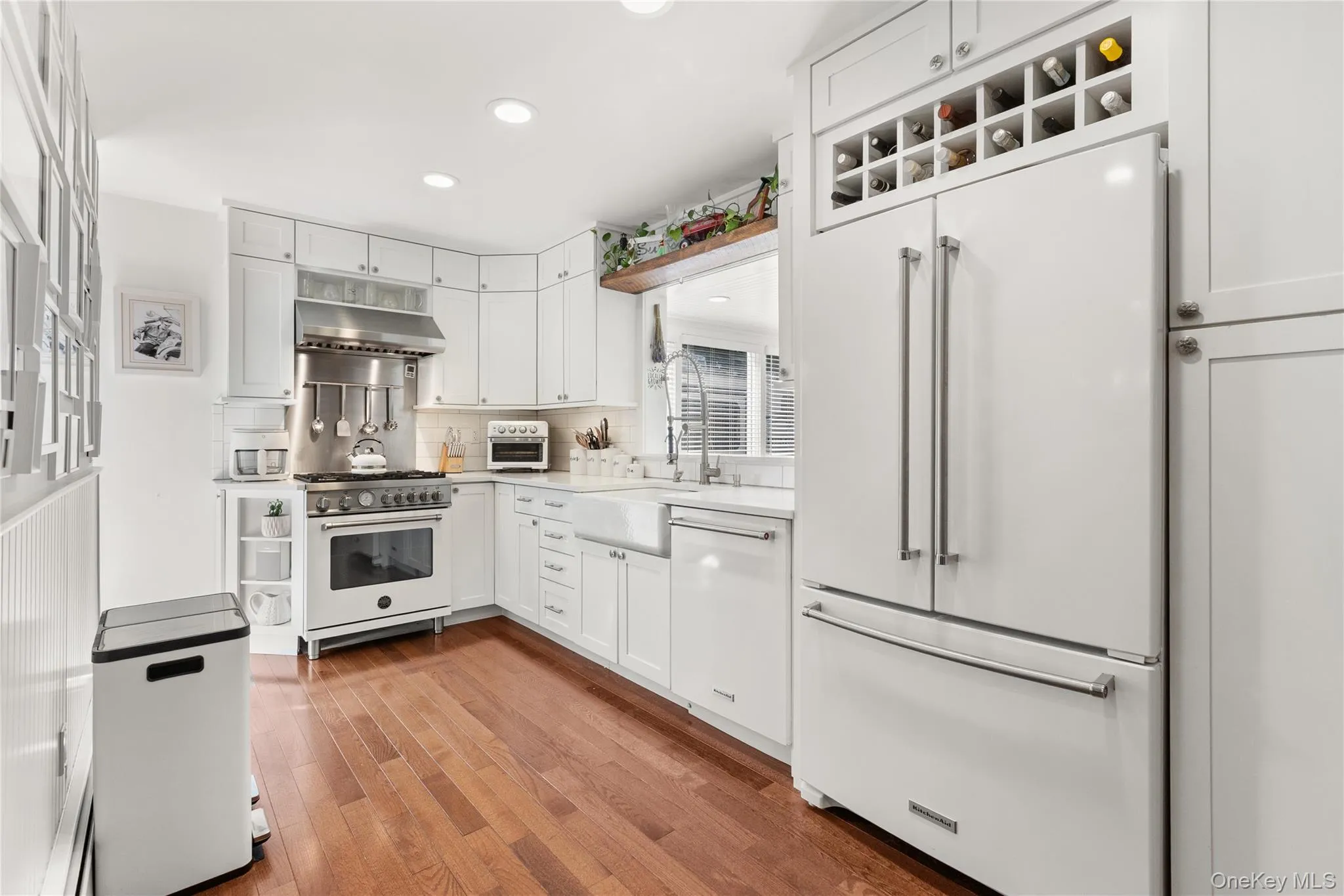 124 Smith Avenue, Islip, NY, 3 Bedrooms Bedrooms, 9 Rooms Rooms,2 BathroomsBathrooms,Residential,For Rent,Smith,0,1051127 124 Smith Avenue, Islip, NY, 3 Bedrooms Bedrooms, 9 Rooms Rooms,2 BathroomsBathrooms,Residential,For Rent,Smith,0,1051127