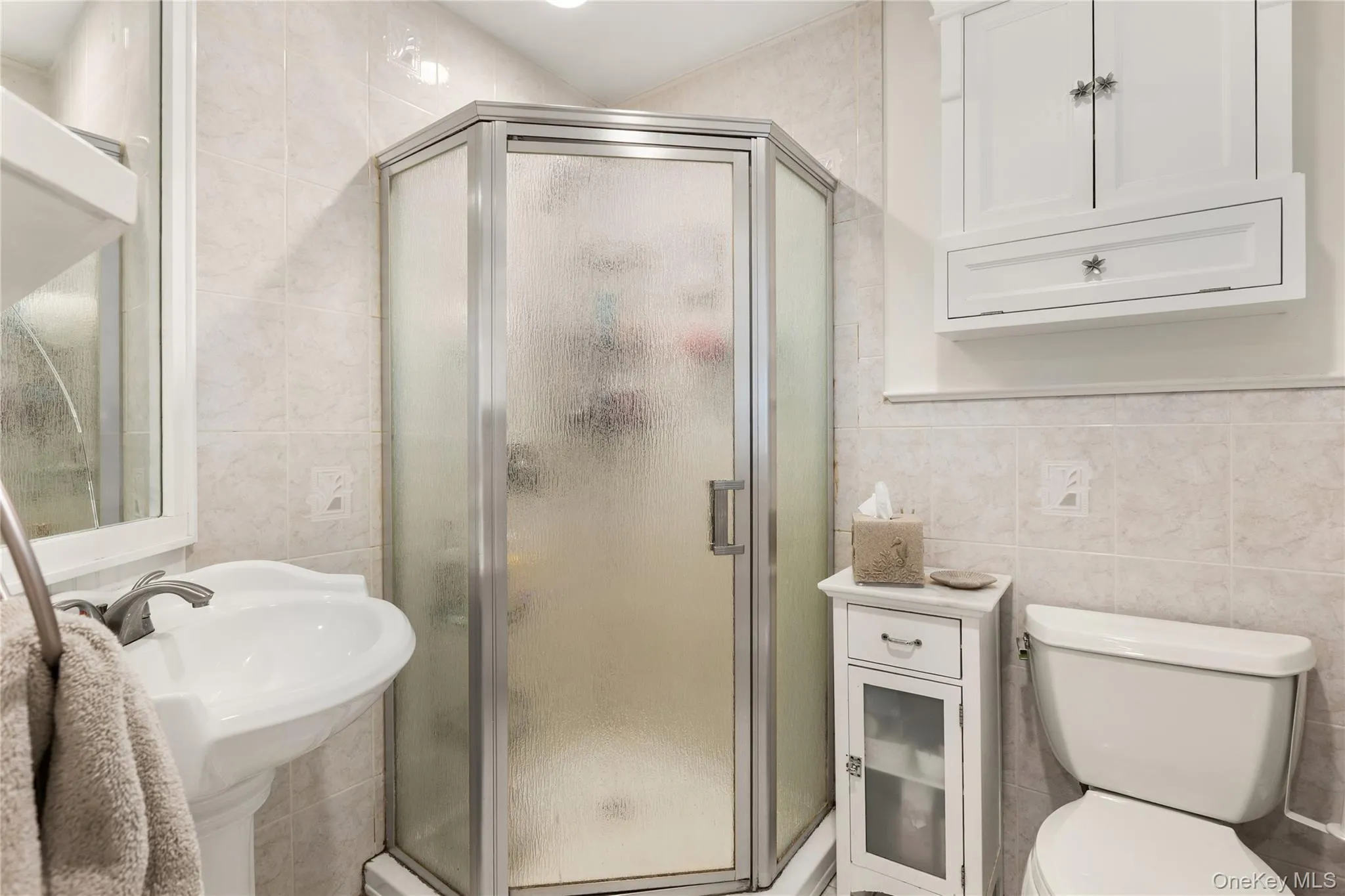124 Smith Avenue, Islip, NY, 3 Bedrooms Bedrooms, 9 Rooms Rooms,2 BathroomsBathrooms,Residential,For Rent,Smith,0,1051127 124 Smith Avenue, Islip, NY, 3 Bedrooms Bedrooms, 9 Rooms Rooms,2 BathroomsBathrooms,Residential,For Rent,Smith,0,1051127