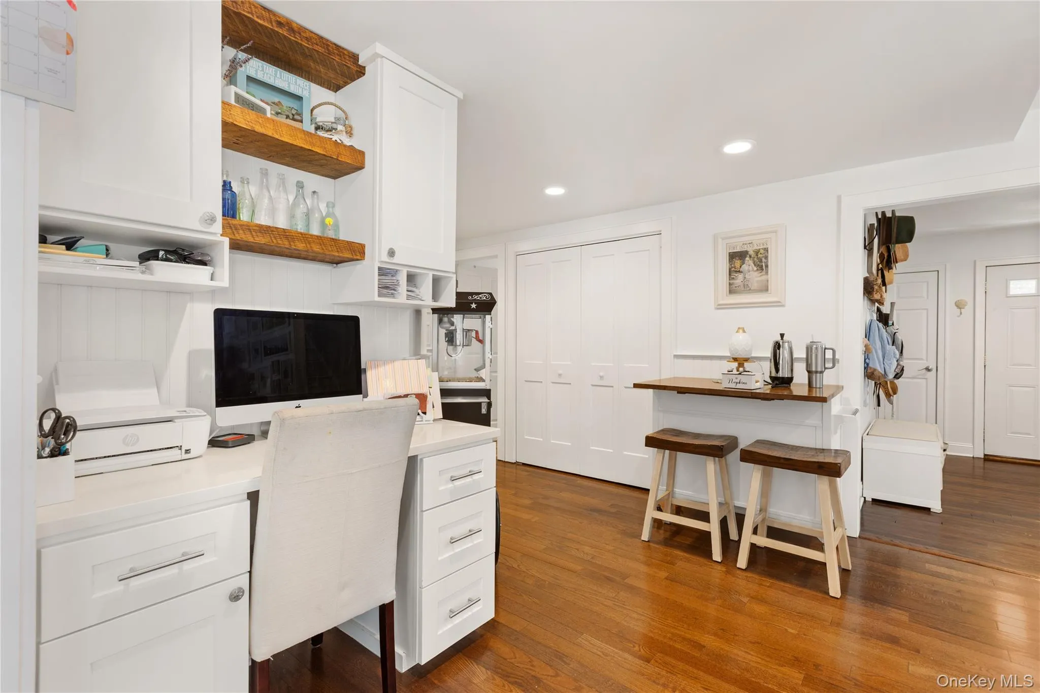 124 Smith Avenue, Islip, NY, 3 Bedrooms Bedrooms, 9 Rooms Rooms,2 BathroomsBathrooms,Residential,For Rent,Smith,0,1051127 124 Smith Avenue, Islip, NY, 3 Bedrooms Bedrooms, 9 Rooms Rooms,2 BathroomsBathrooms,Residential,For Rent,Smith,0,1051127
