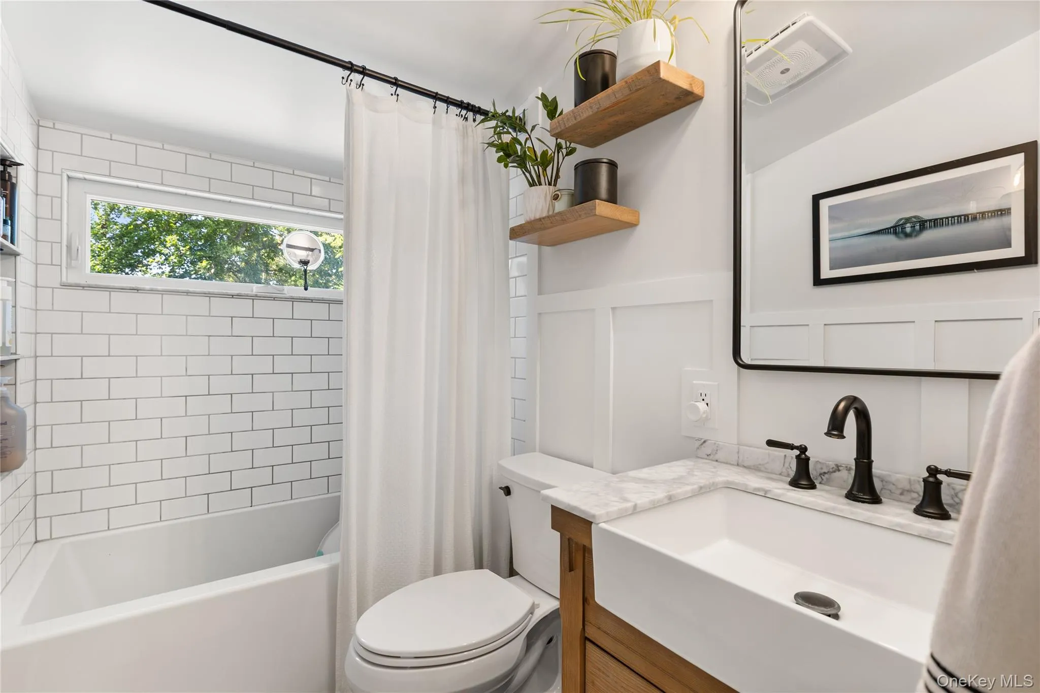 124 Smith Avenue, Islip, NY, 3 Bedrooms Bedrooms, 9 Rooms Rooms,2 BathroomsBathrooms,Residential,For Rent,Smith,0,1051127 124 Smith Avenue, Islip, NY, 3 Bedrooms Bedrooms, 9 Rooms Rooms,2 BathroomsBathrooms,Residential,For Rent,Smith,0,1051127