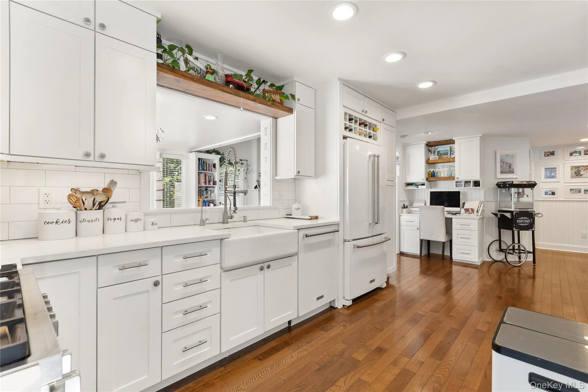 124 Smith Avenue, Islip, NY, 3 Bedrooms Bedrooms, 9 Rooms Rooms,2 BathroomsBathrooms,Residential,For Rent,Smith,0,1051127 124 Smith Avenue, Islip, NY, 3 Bedrooms Bedrooms, 9 Rooms Rooms,2 BathroomsBathrooms,Residential,For Rent,Smith,0,1051127