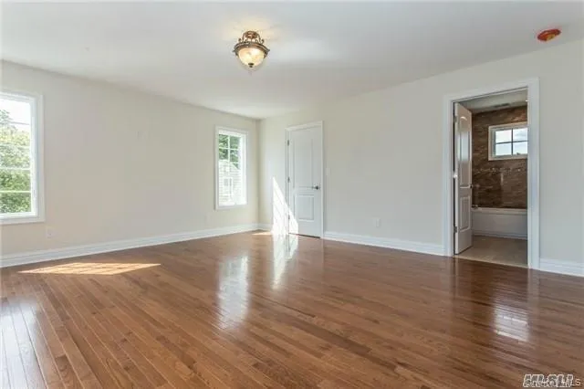 199 Royal Avenue, North Hempstead, NY, 4 Bedrooms Bedrooms, 7 Rooms Rooms,3 BathroomsBathrooms,Residential,For Rent,Royal,0,1051130 199 Royal Avenue, North Hempstead, NY, 4 Bedrooms Bedrooms, 7 Rooms Rooms,3 BathroomsBathrooms,Residential,For Rent,Royal,0,1051130
