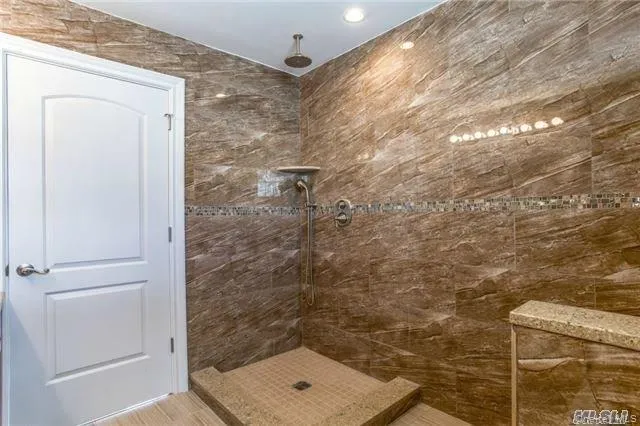 199 Royal Avenue, North Hempstead, NY, 4 Bedrooms Bedrooms, 7 Rooms Rooms,3 BathroomsBathrooms,Residential,For Rent,Royal,0,1051130 199 Royal Avenue, North Hempstead, NY, 4 Bedrooms Bedrooms, 7 Rooms Rooms,3 BathroomsBathrooms,Residential,For Rent,Royal,0,1051130