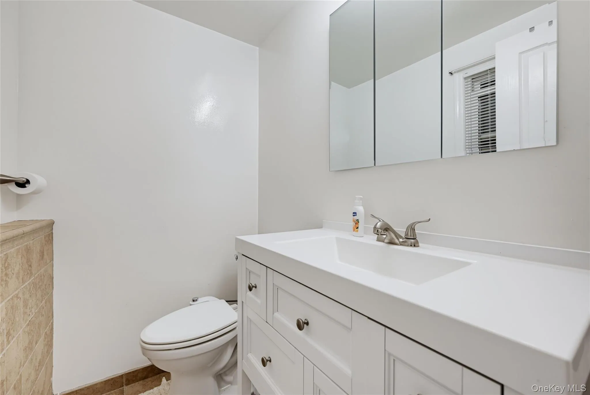 70 Bayberry Drive, Monroe, NY, 3 Bedrooms Bedrooms, 5 Rooms Rooms,1 BathroomBathrooms,Residential,For Rent,Bayberry,0,1051134 70 Bayberry Drive, Monroe, NY, 3 Bedrooms Bedrooms, 5 Rooms Rooms,1 BathroomBathrooms,Residential,For Rent,Bayberry,0,1051134